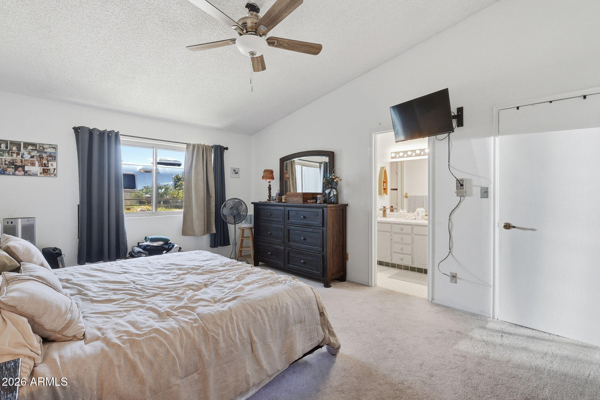 SUMMIT MEADOWS - Residential