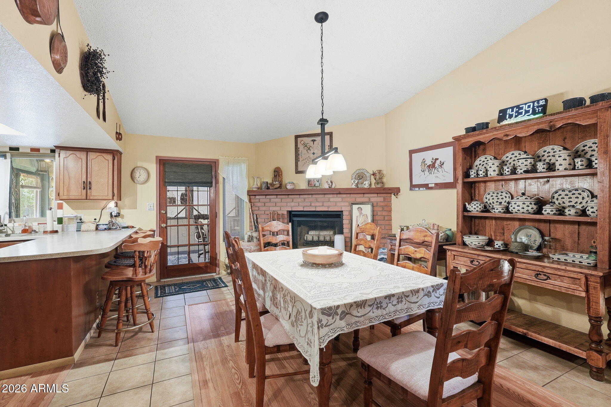 SUMMIT MEADOWS - Residential