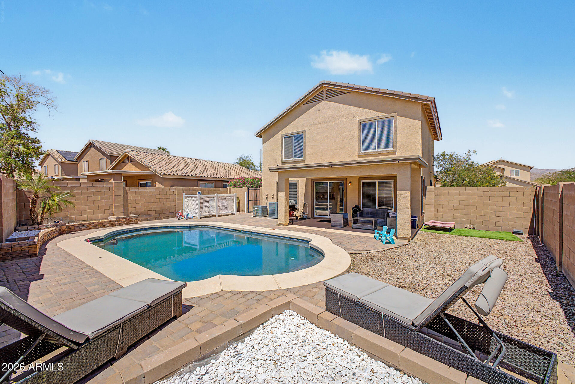 SUNDANCE PARCEL 16 - Residential