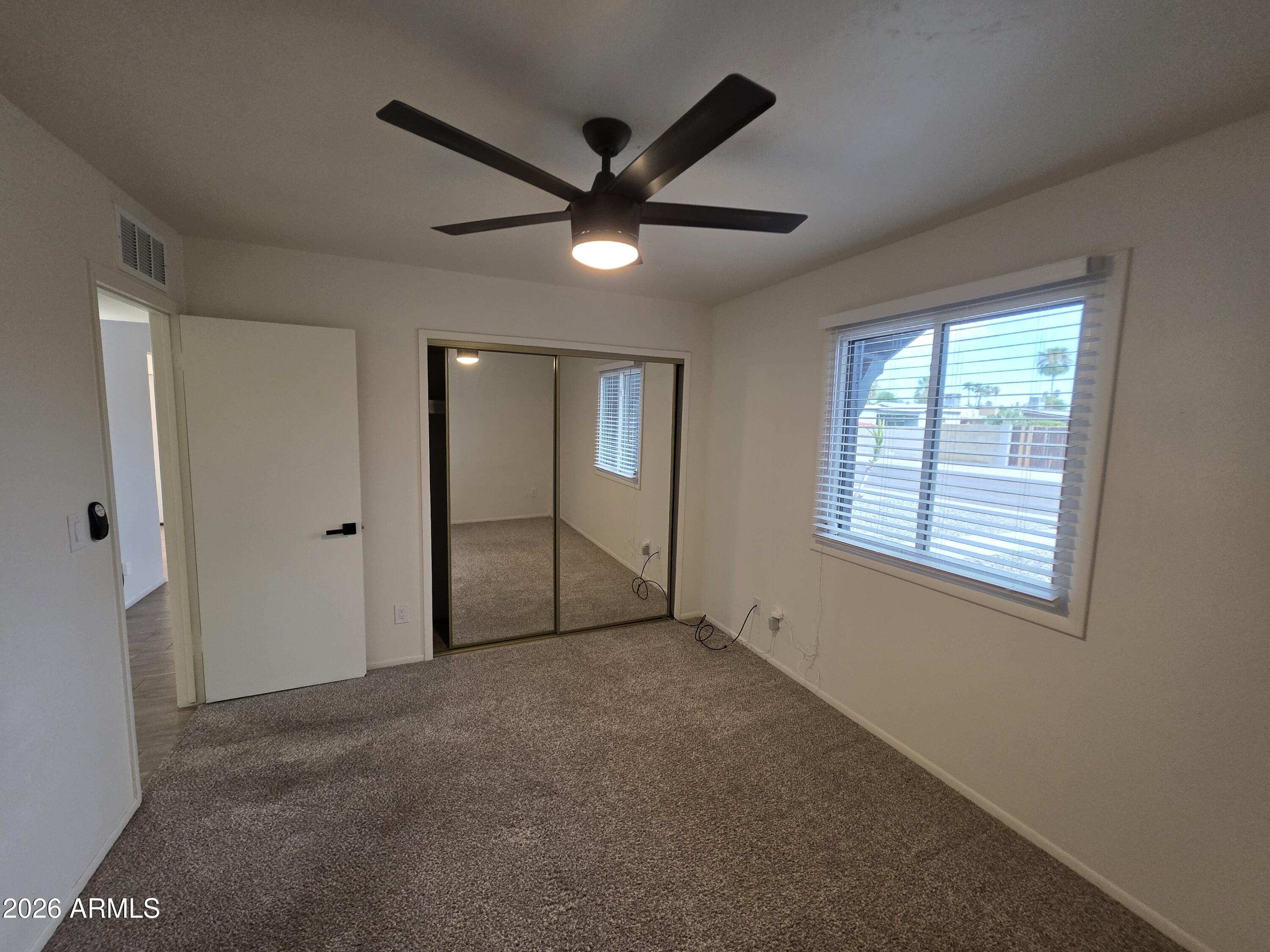 PARADISE VALLEY MANOR 3-B - Residential Lease