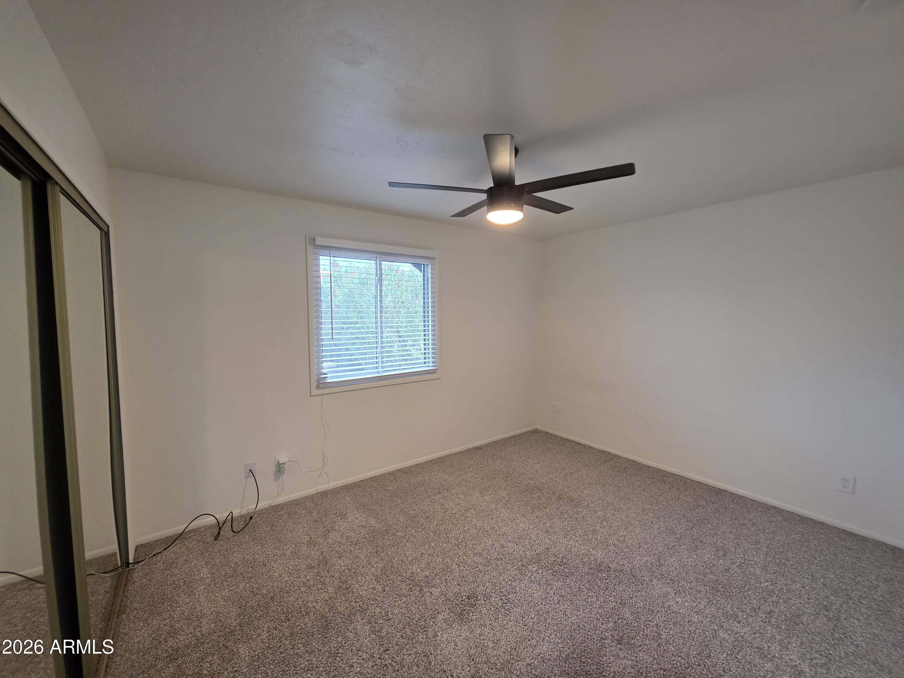 PARADISE VALLEY MANOR 3-B - Residential Lease