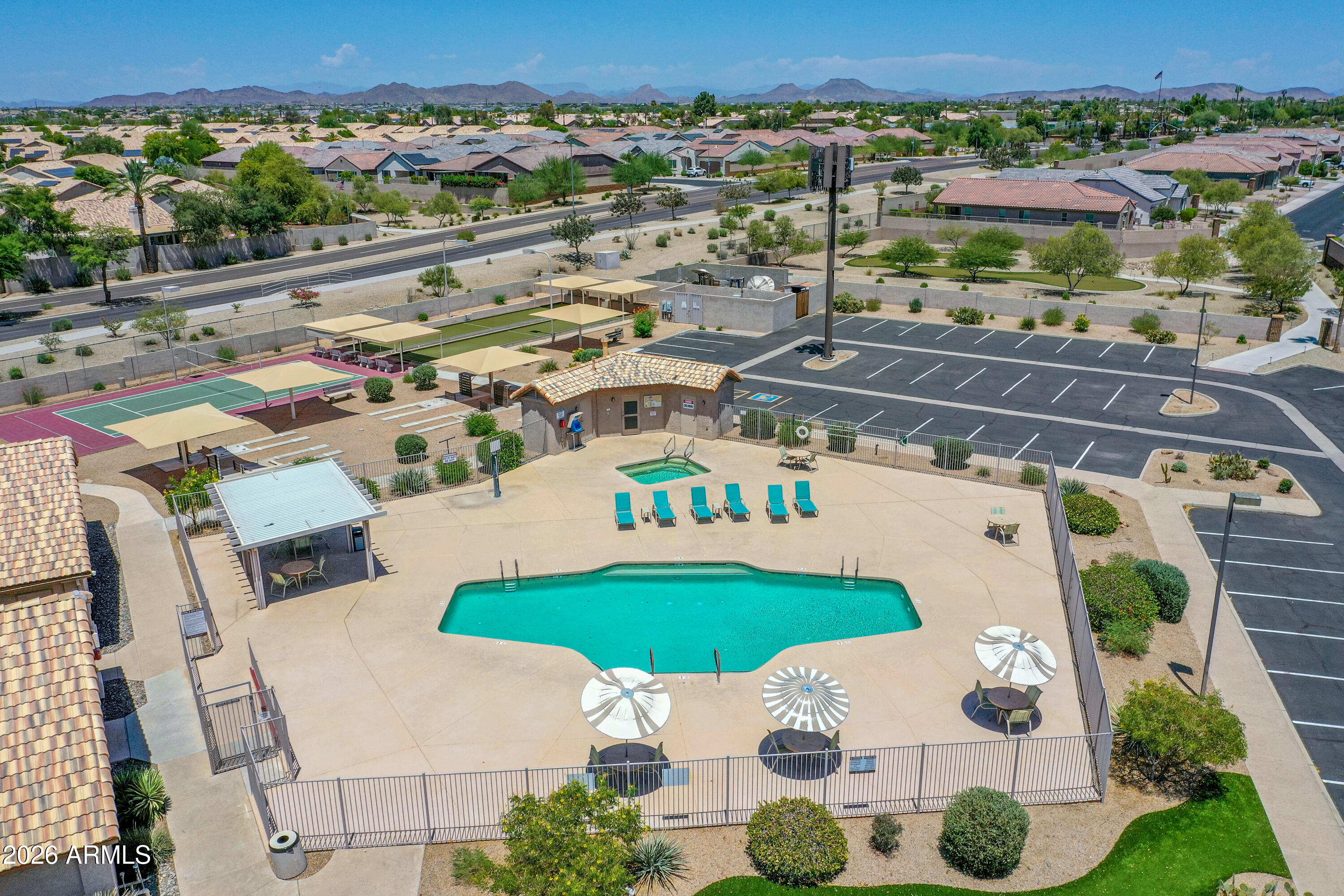 BAY POINTE AT VENTANA LAKES - Residential