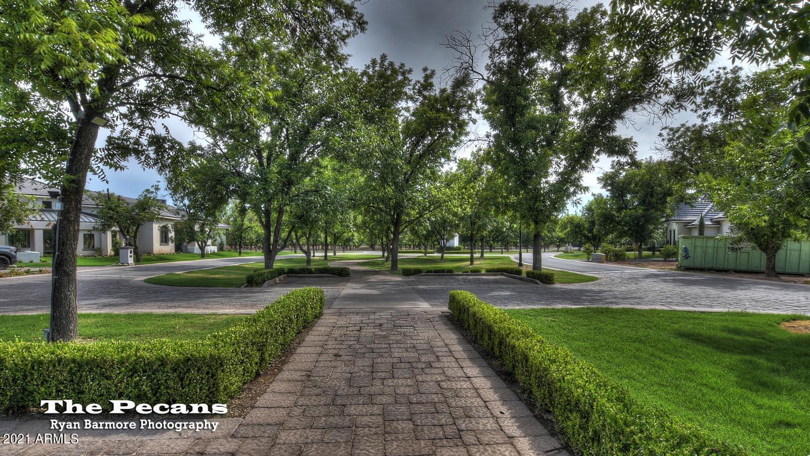 The Pecans - Residential