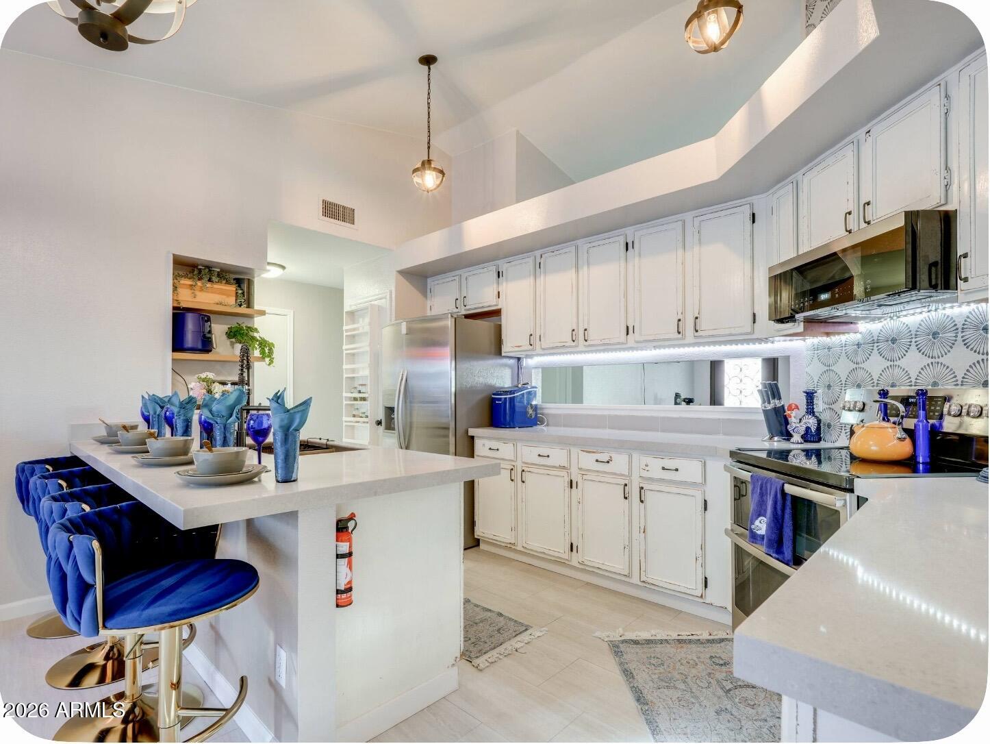 VILLAGE AT TIBURON UNIT 2 - Residential