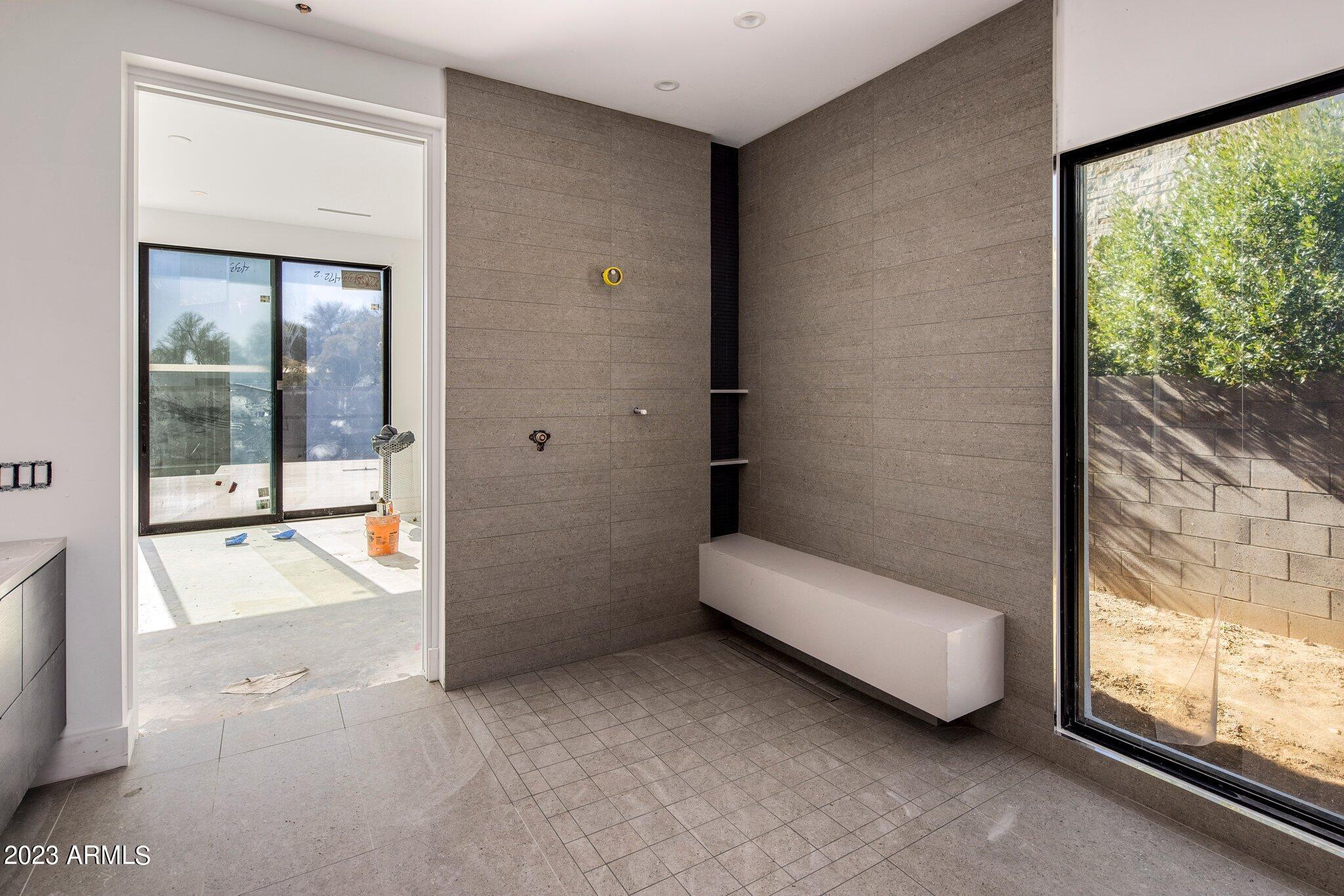 RITZ-CARLTON PARCEL B - Residential