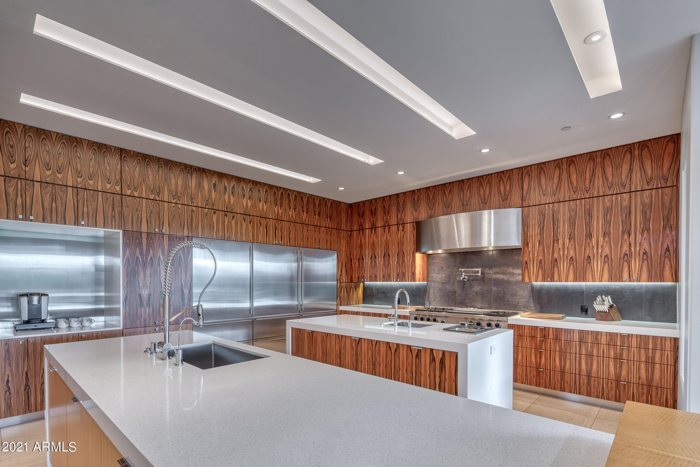 SHOEN ESTATES - Residential