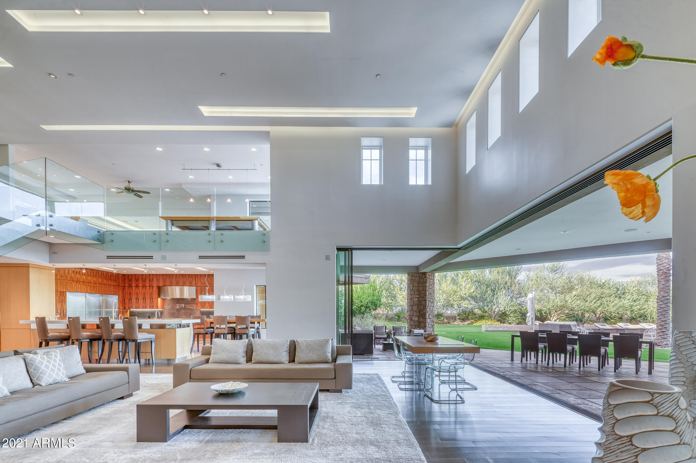 SHOEN ESTATES - Residential