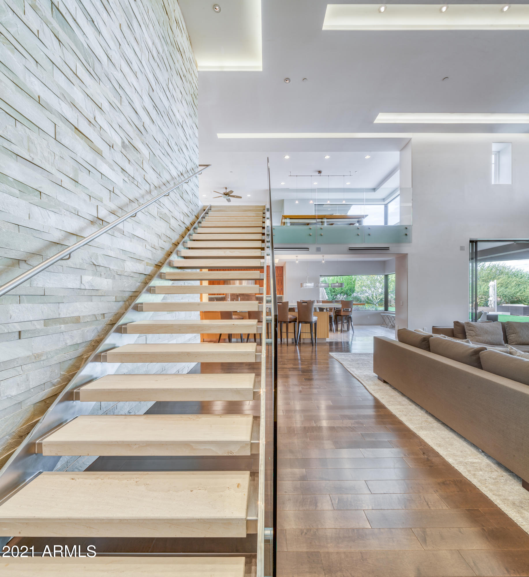 SHOEN ESTATES - Residential