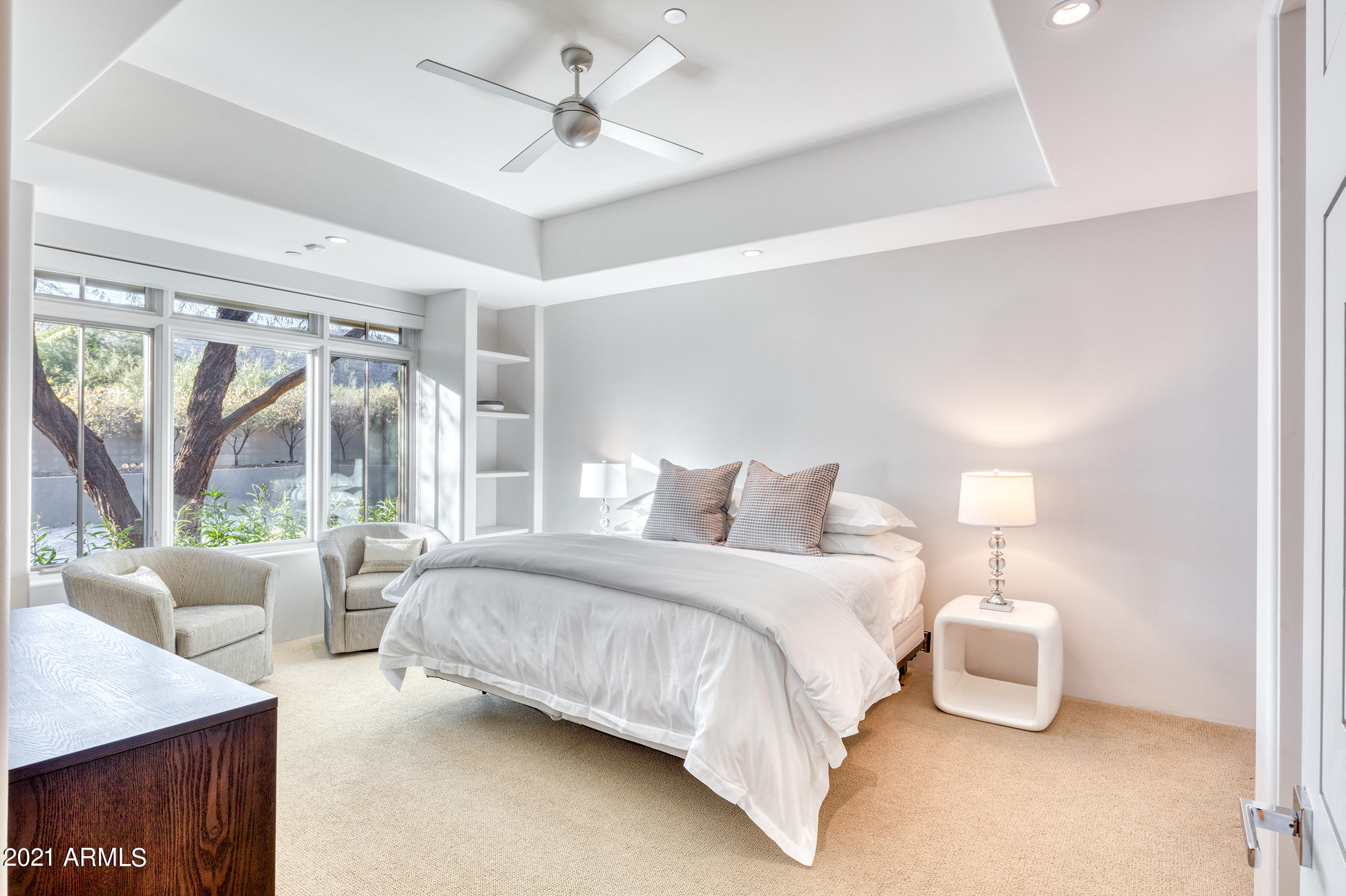 SHOEN ESTATES - Residential