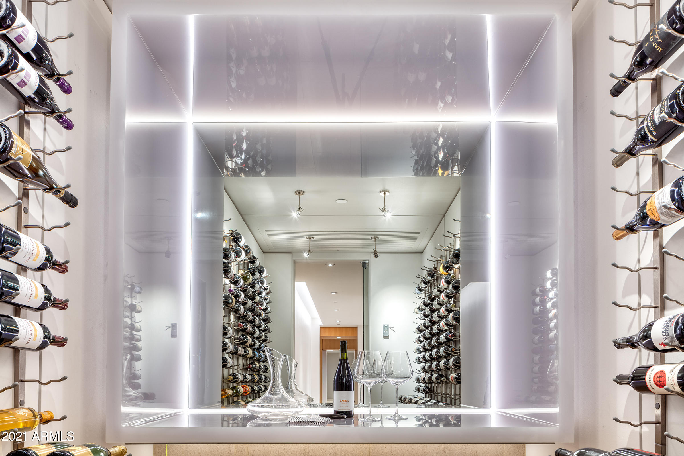 SHOEN ESTATES - Residential
