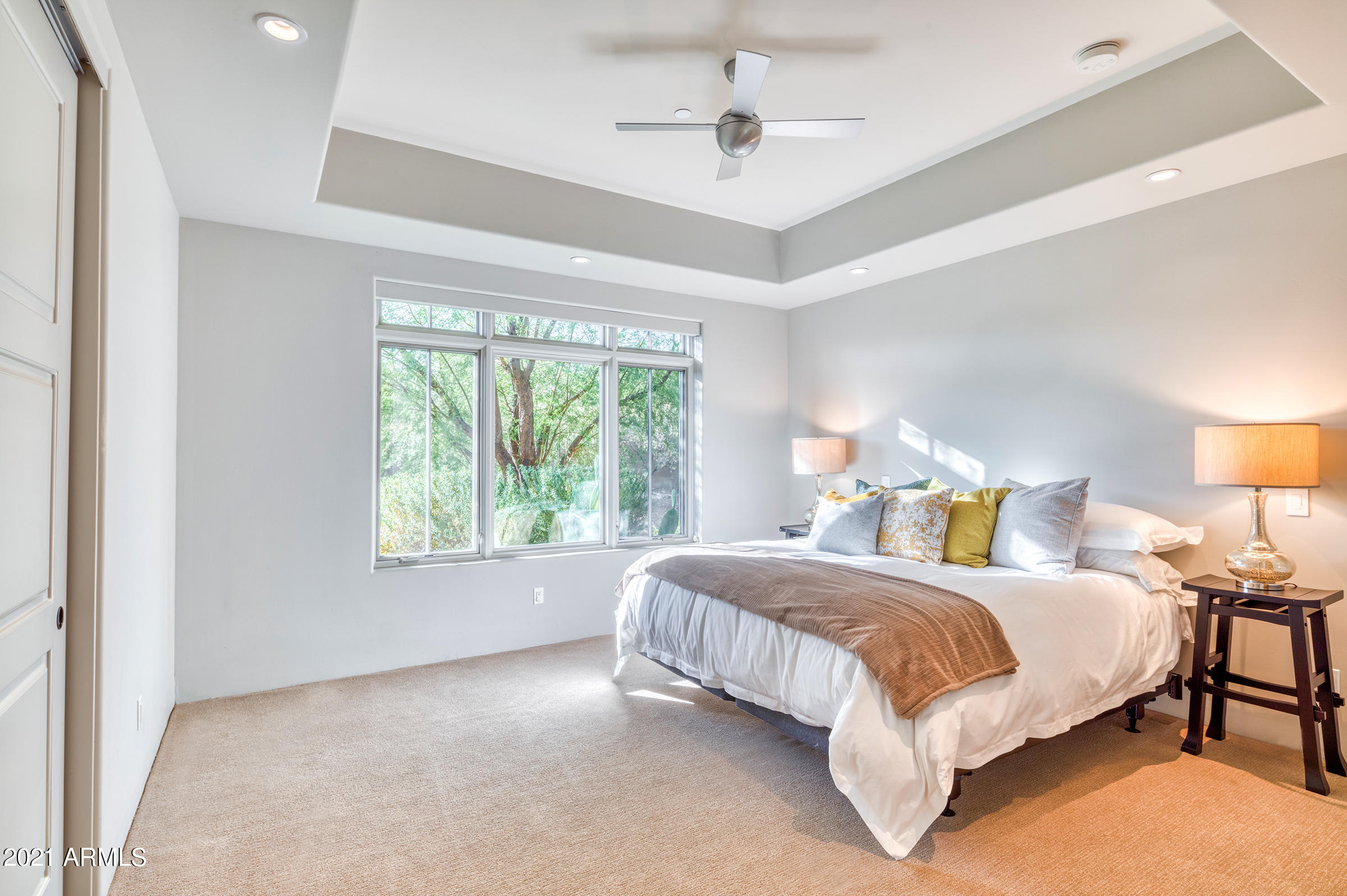 SHOEN ESTATES - Residential