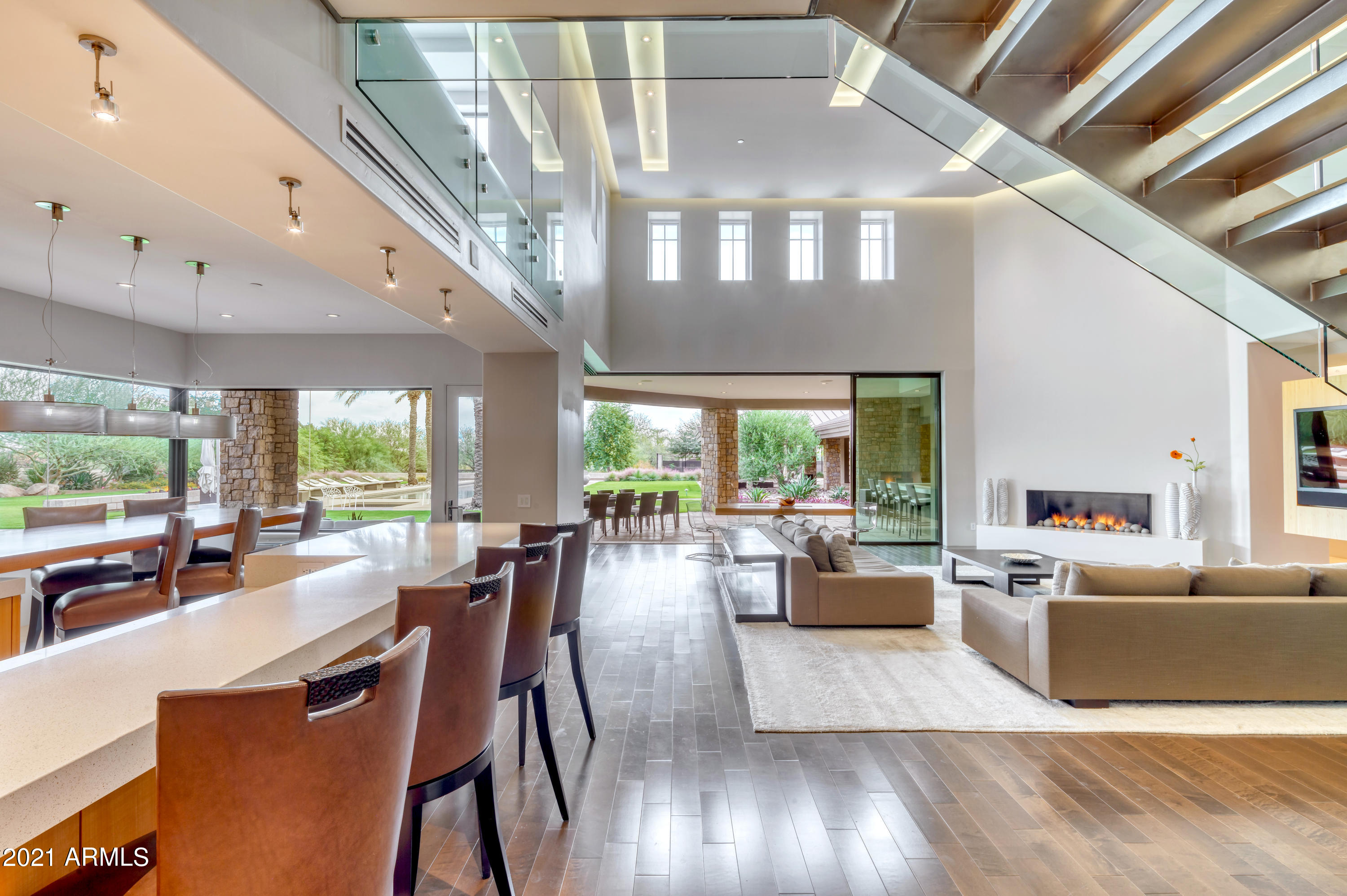 SHOEN ESTATES - Residential