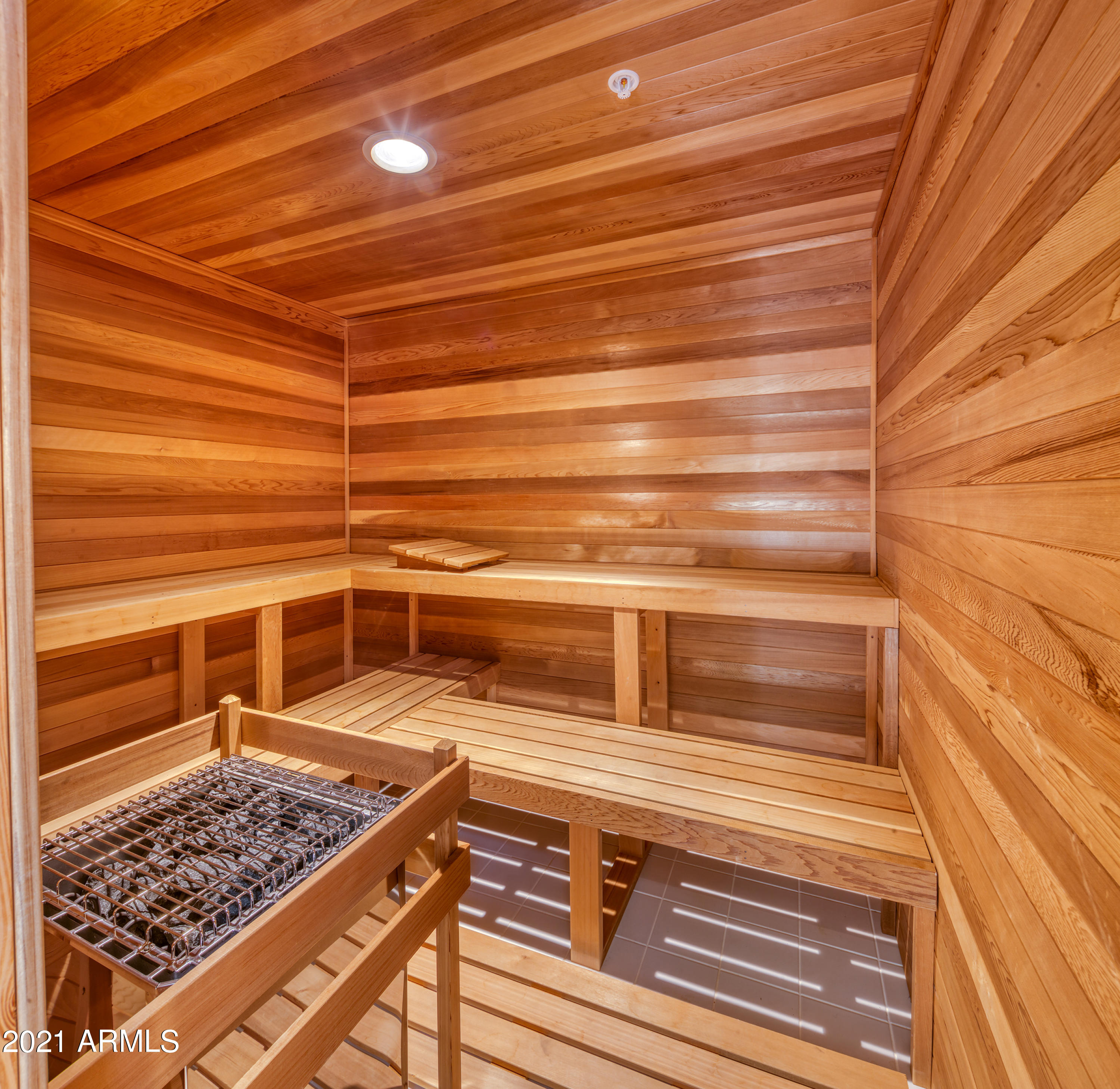 SHOEN ESTATES - Residential