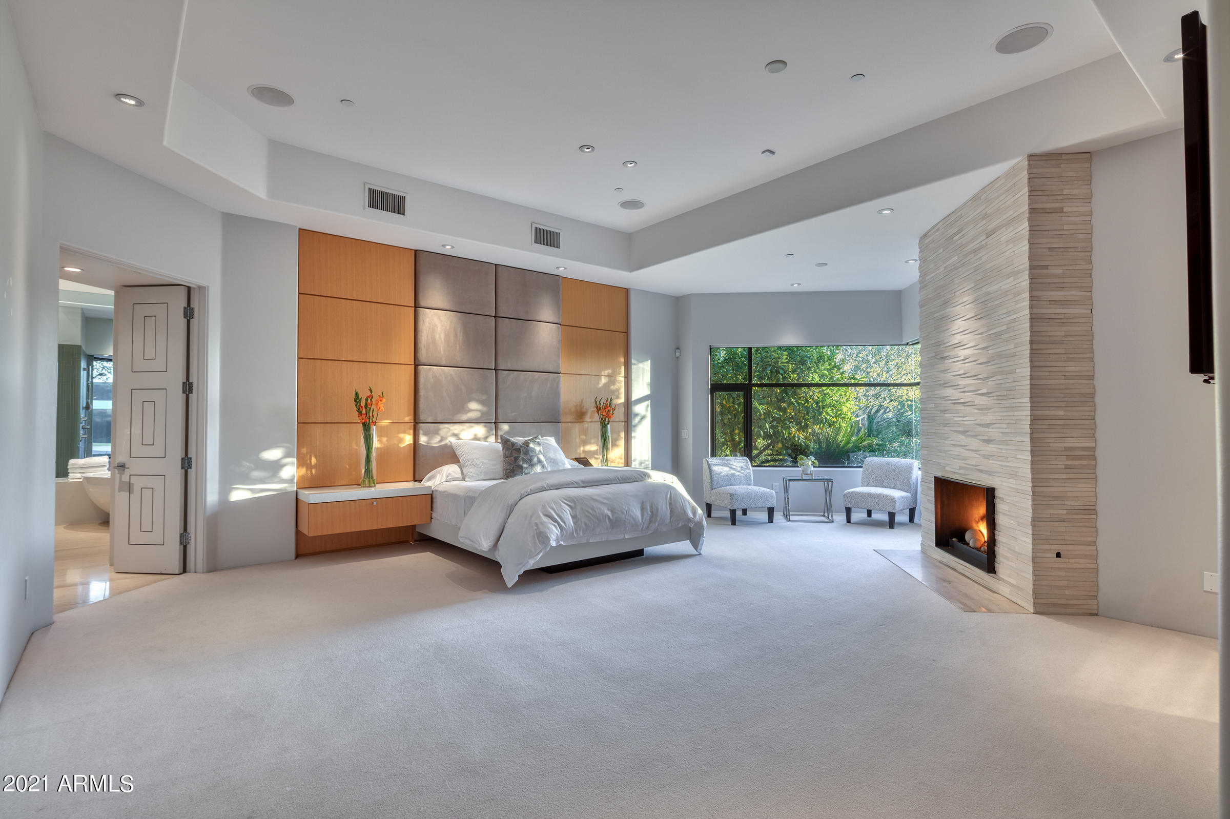 SHOEN ESTATES - Residential
