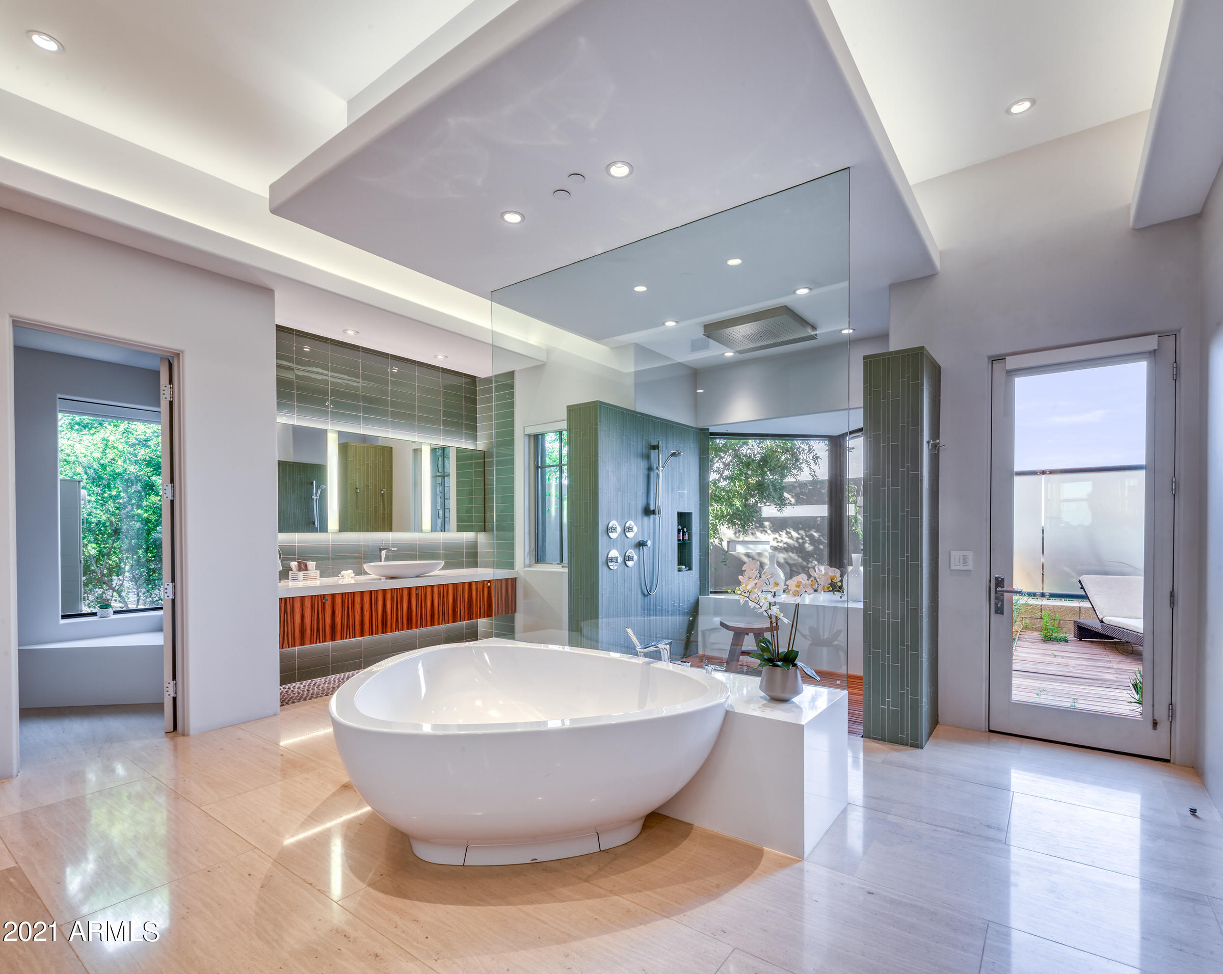 SHOEN ESTATES - Residential