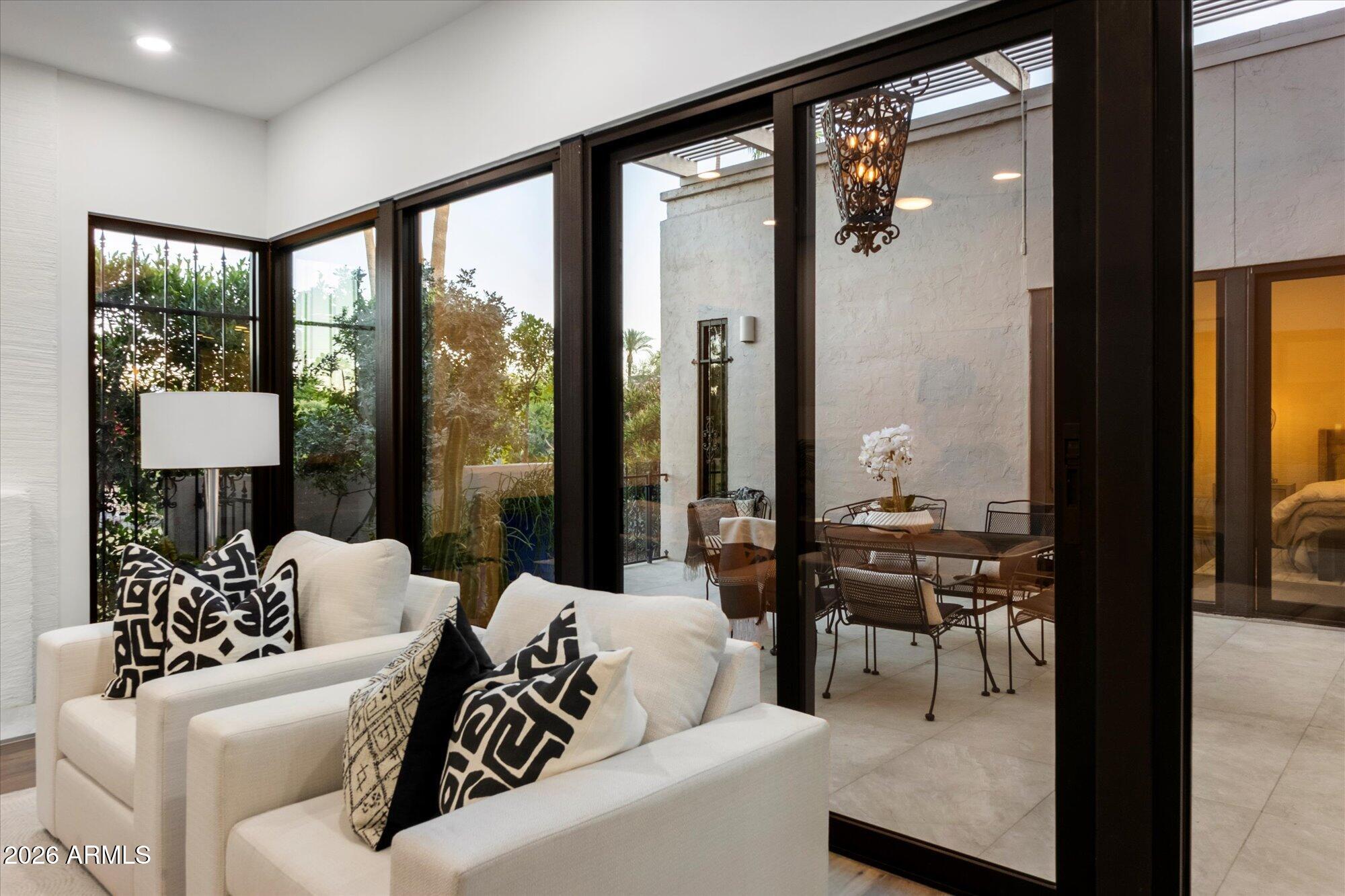 SCOTTSDALE NORTH - Residential