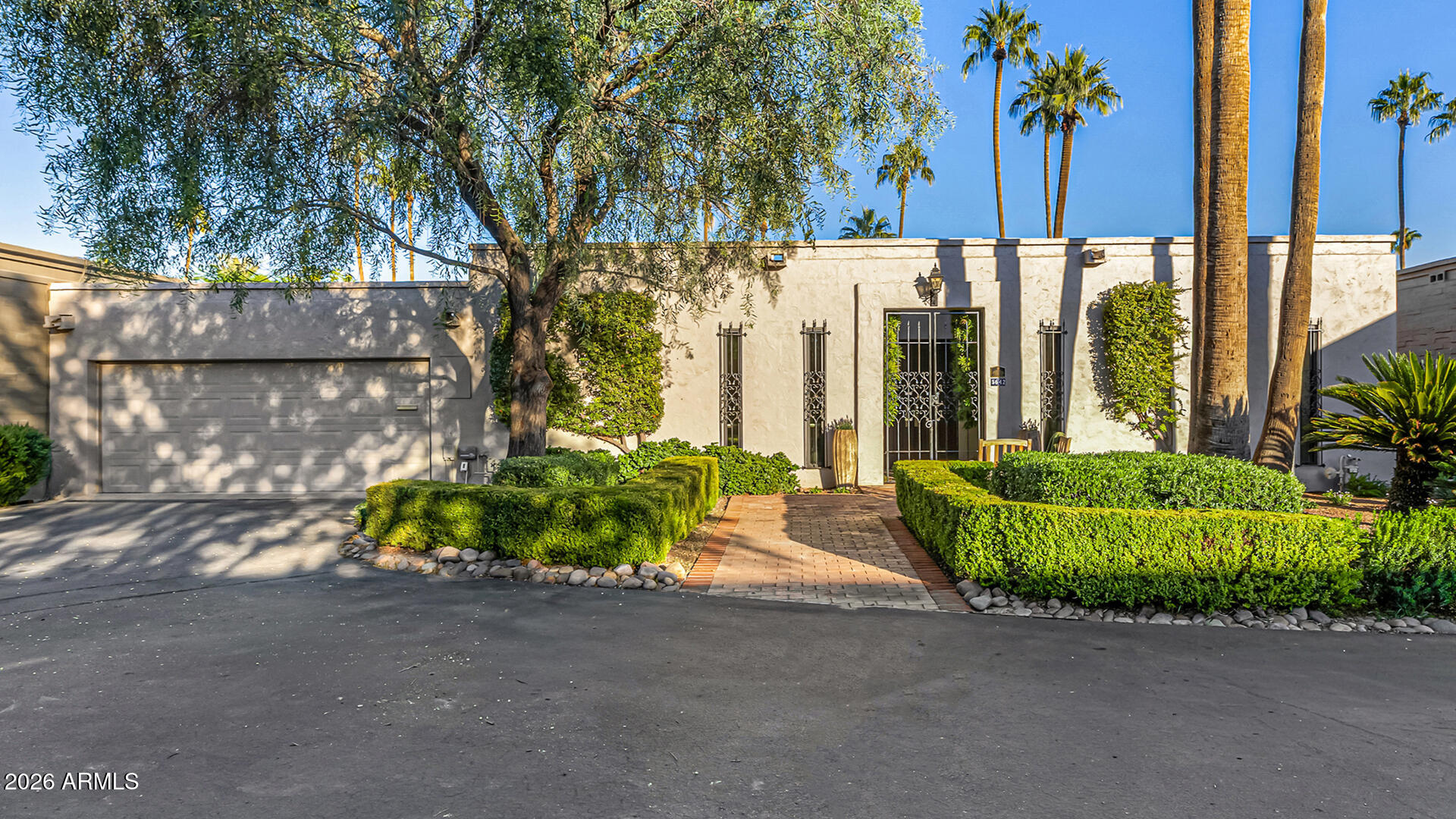 SCOTTSDALE NORTH - Residential
