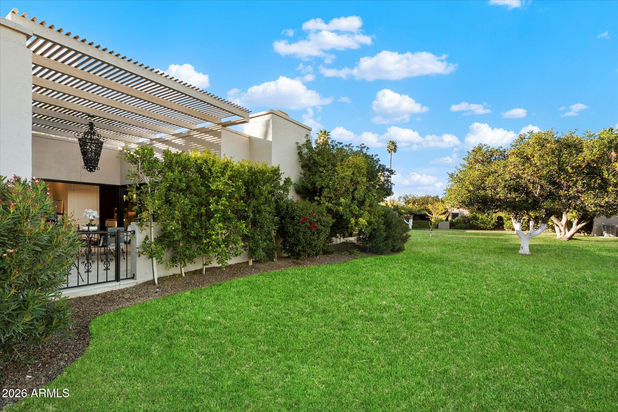 SCOTTSDALE NORTH - Residential