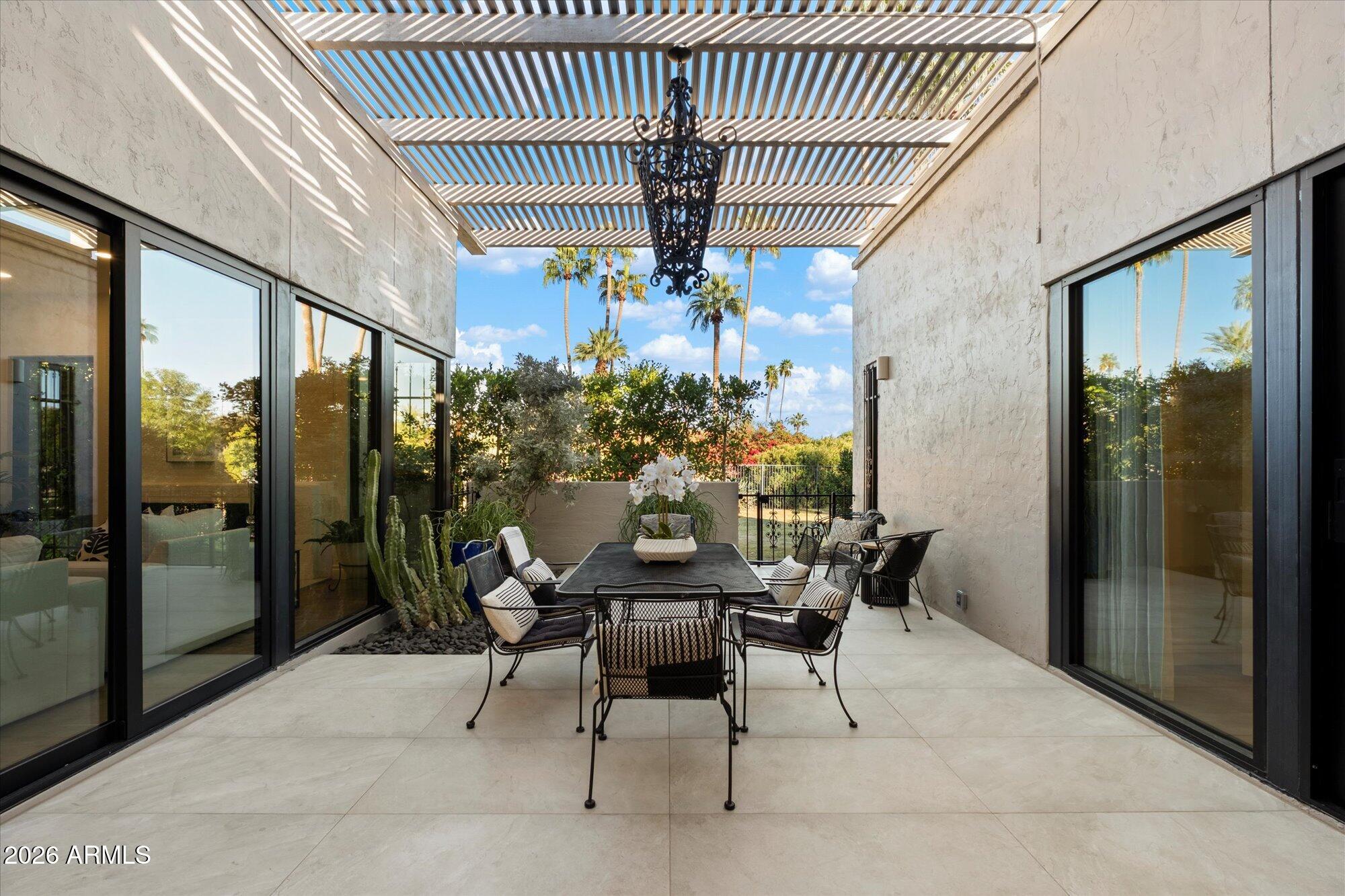 SCOTTSDALE NORTH - Residential