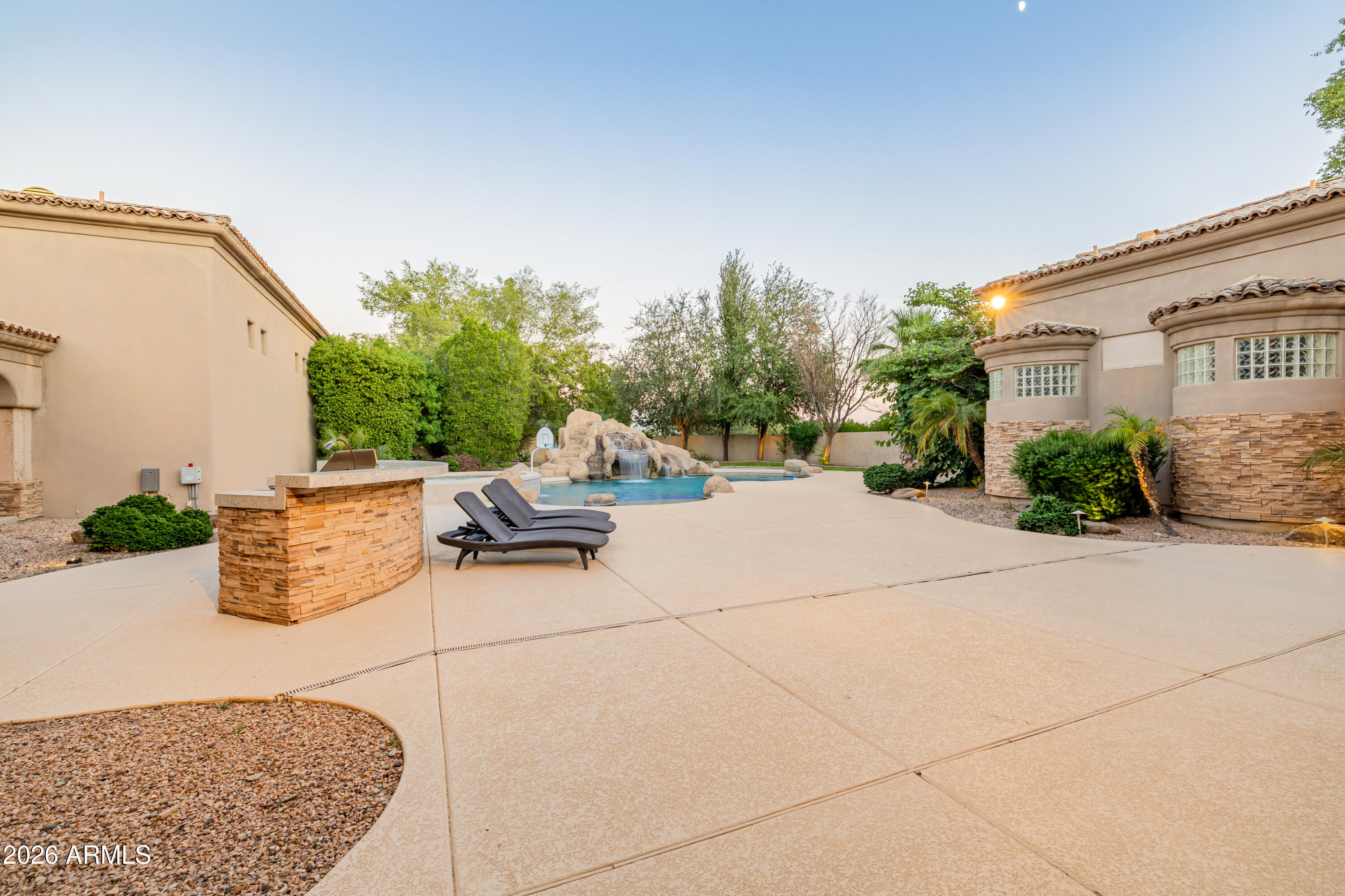 CARMICHAEL COURT - Residential