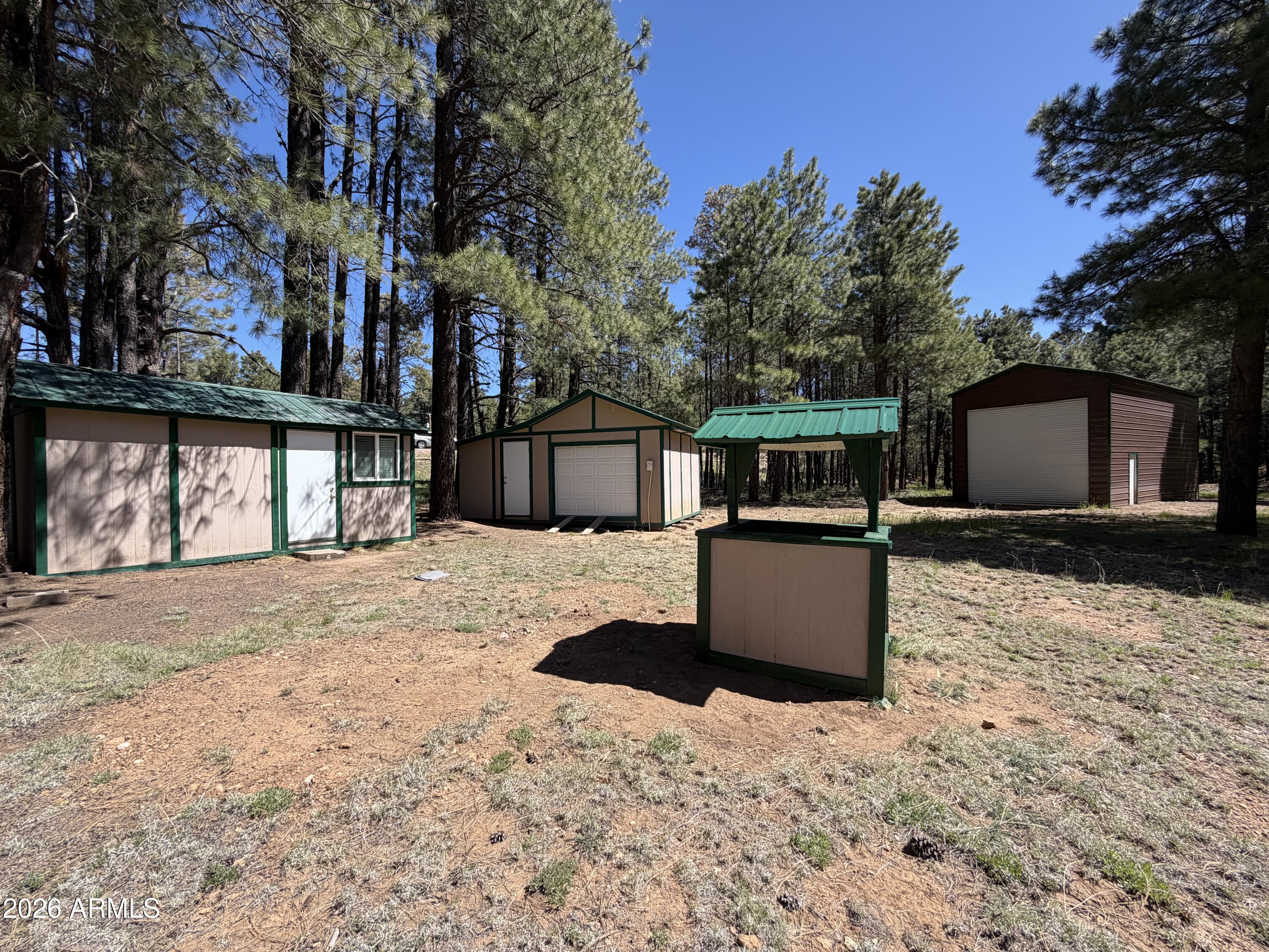 FOREST LAKES ESTATES 11 - Residential