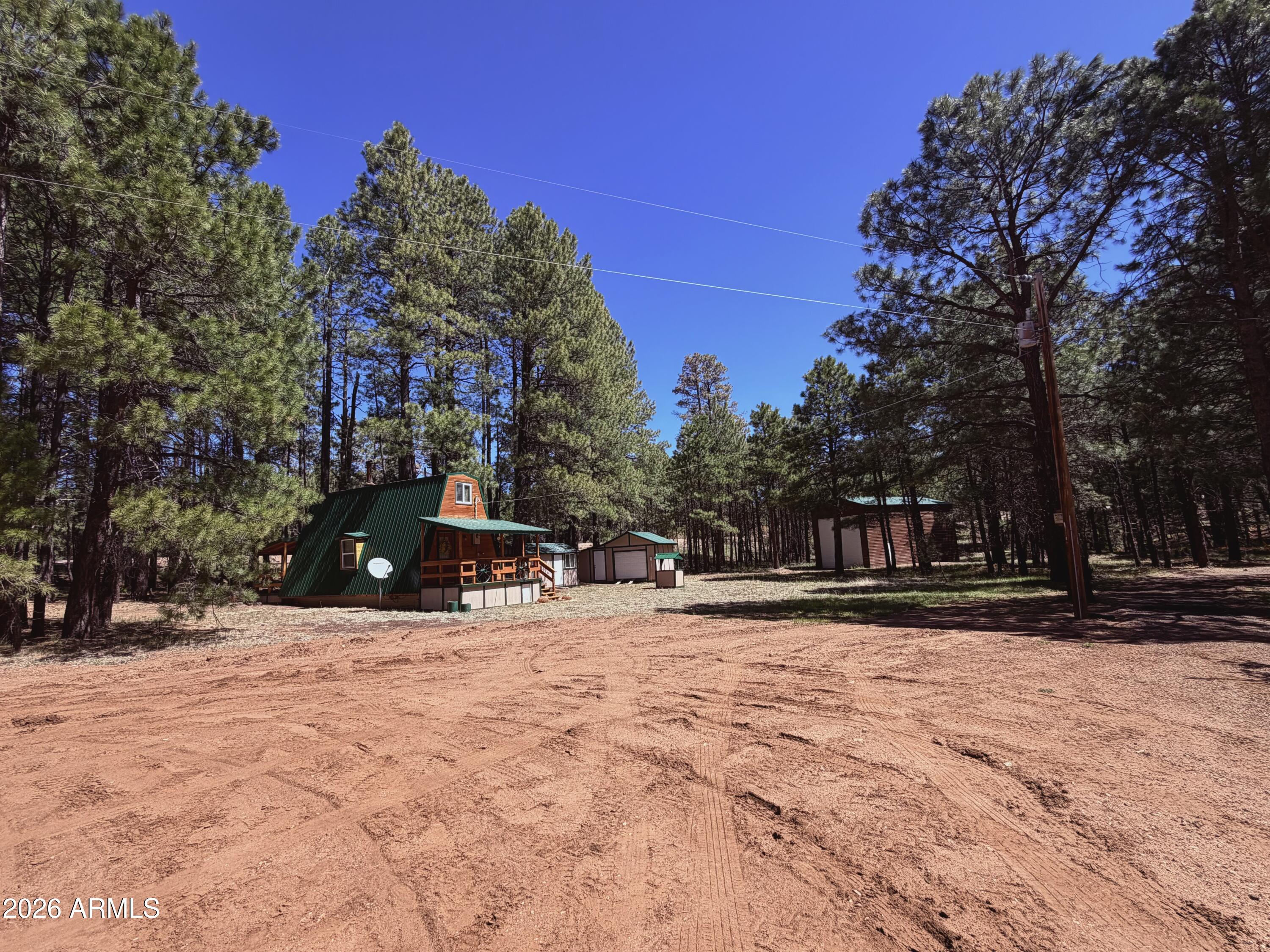 FOREST LAKES ESTATES 11 - Residential