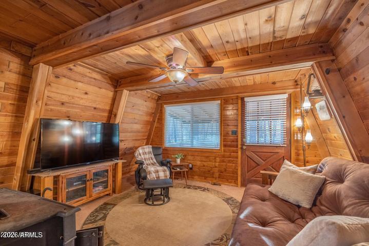 FOREST LAKES ESTATES 11 - Residential