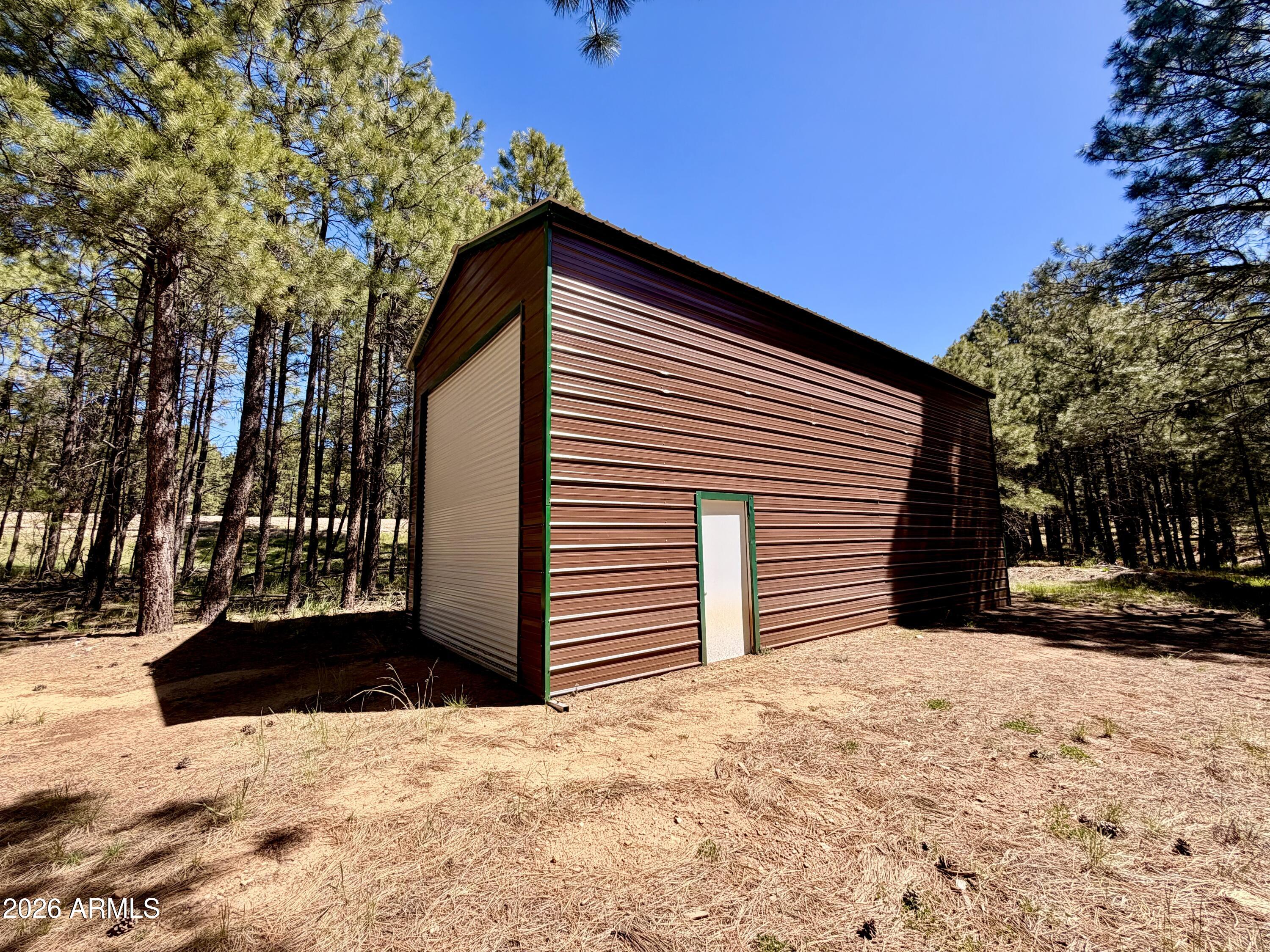 FOREST LAKES ESTATES 11 - Residential