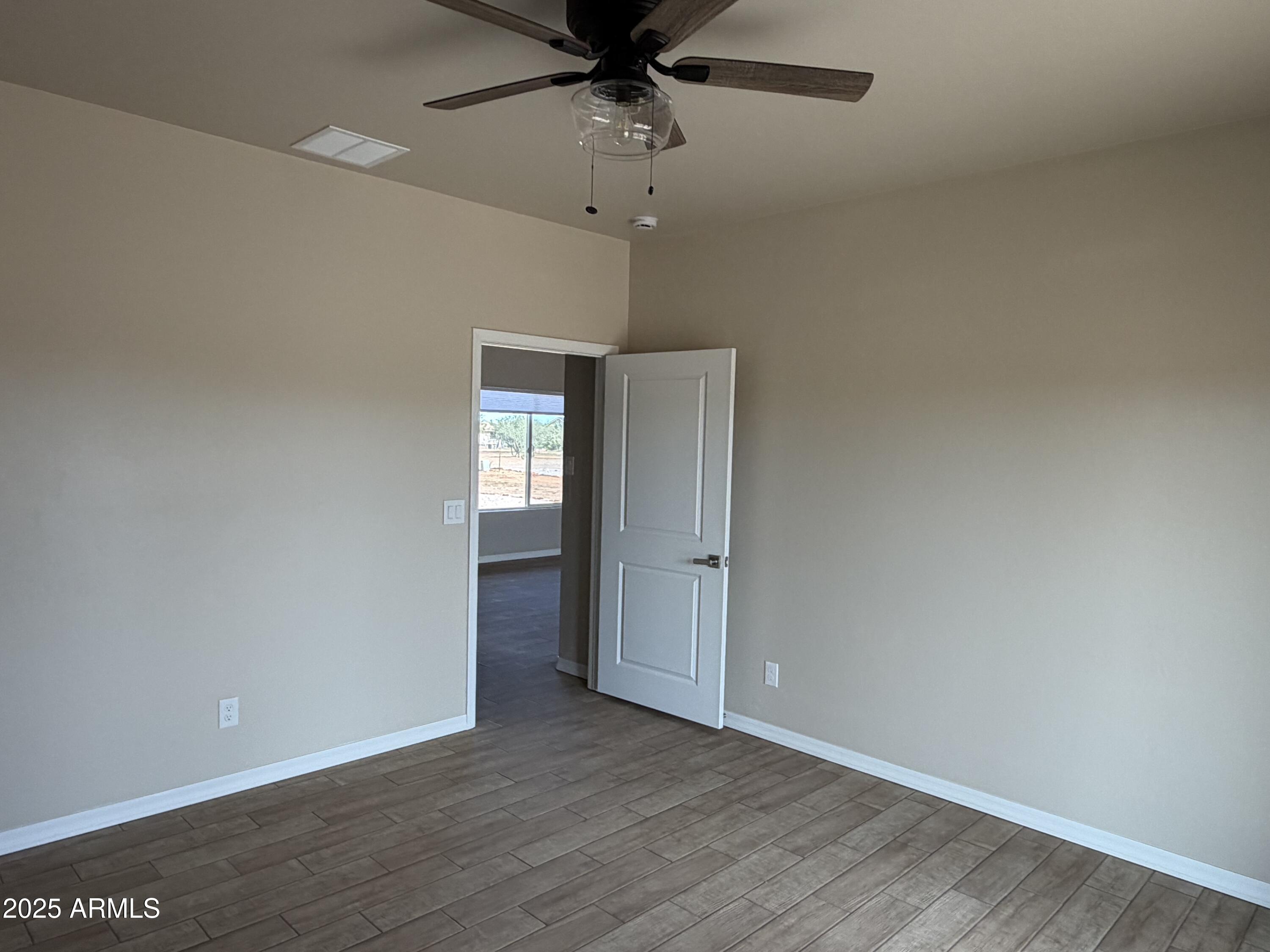 CORONADO ESTATES NO 1 - Residential Lease
