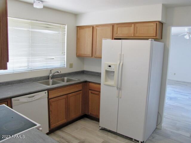 QUAIL HOLLOW - Residential Lease