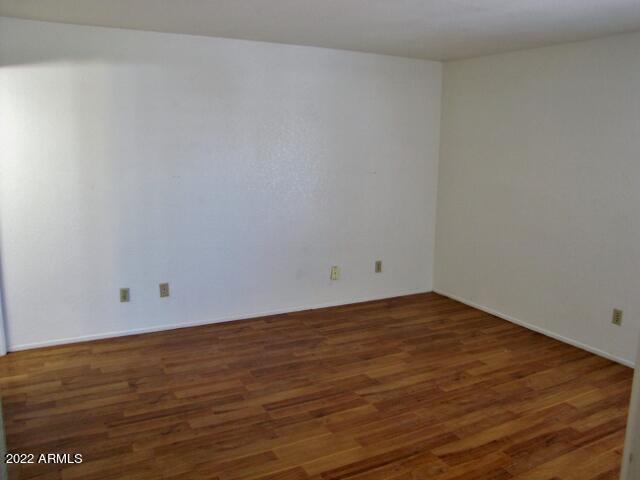 QUAIL HOLLOW - Residential Lease