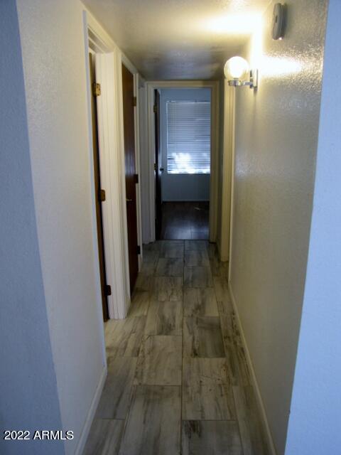QUAIL HOLLOW - Residential Lease