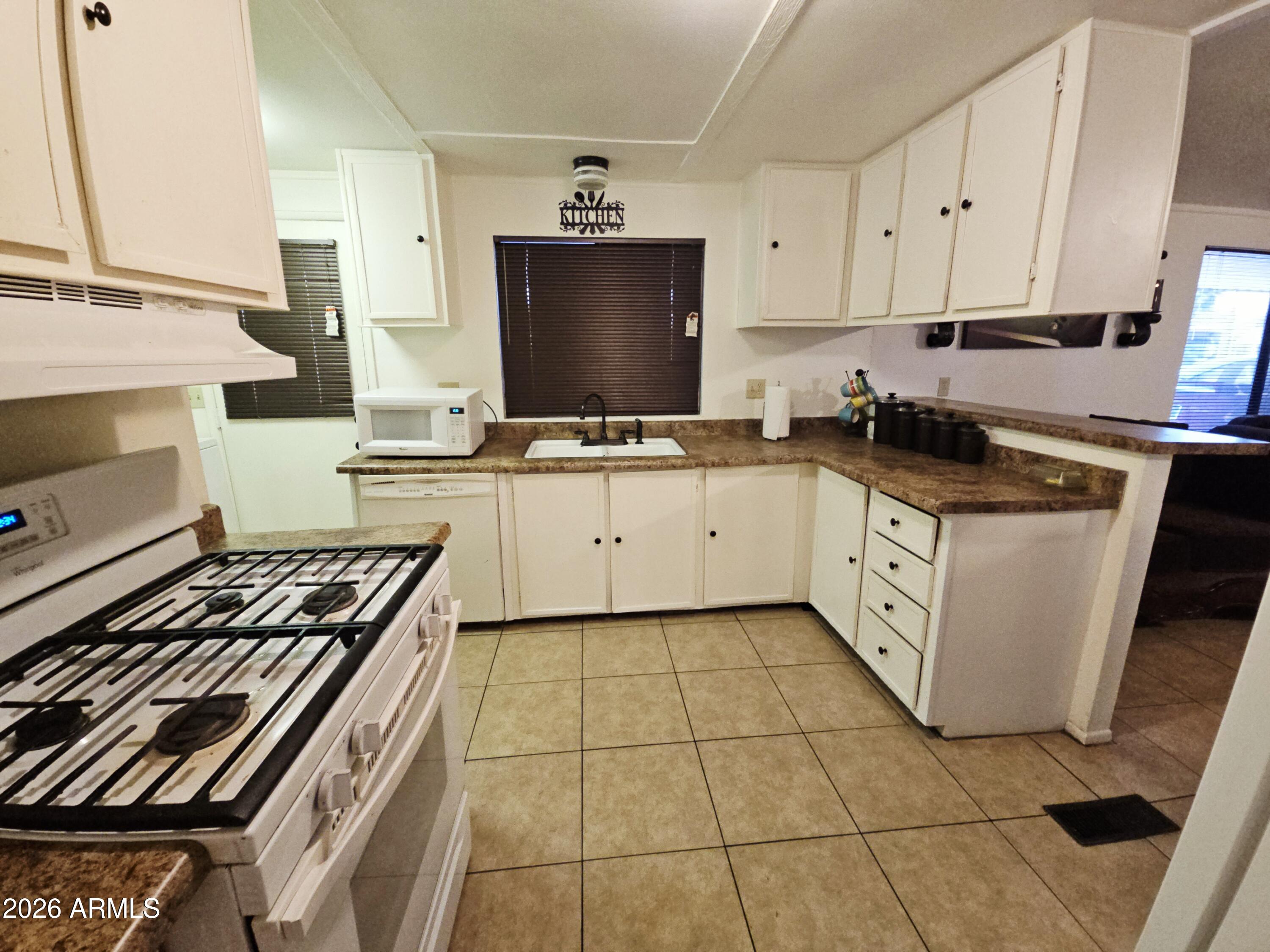 San Estrella - Residential
