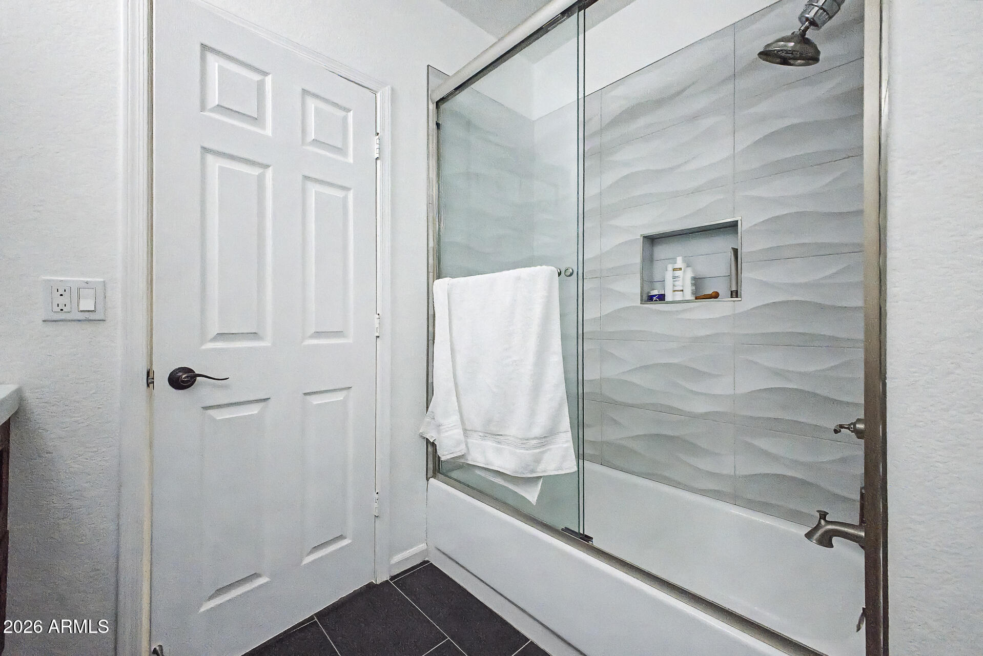 WARNER RANCH ESTATES 2 LOT 131-271 TR A B - Residential