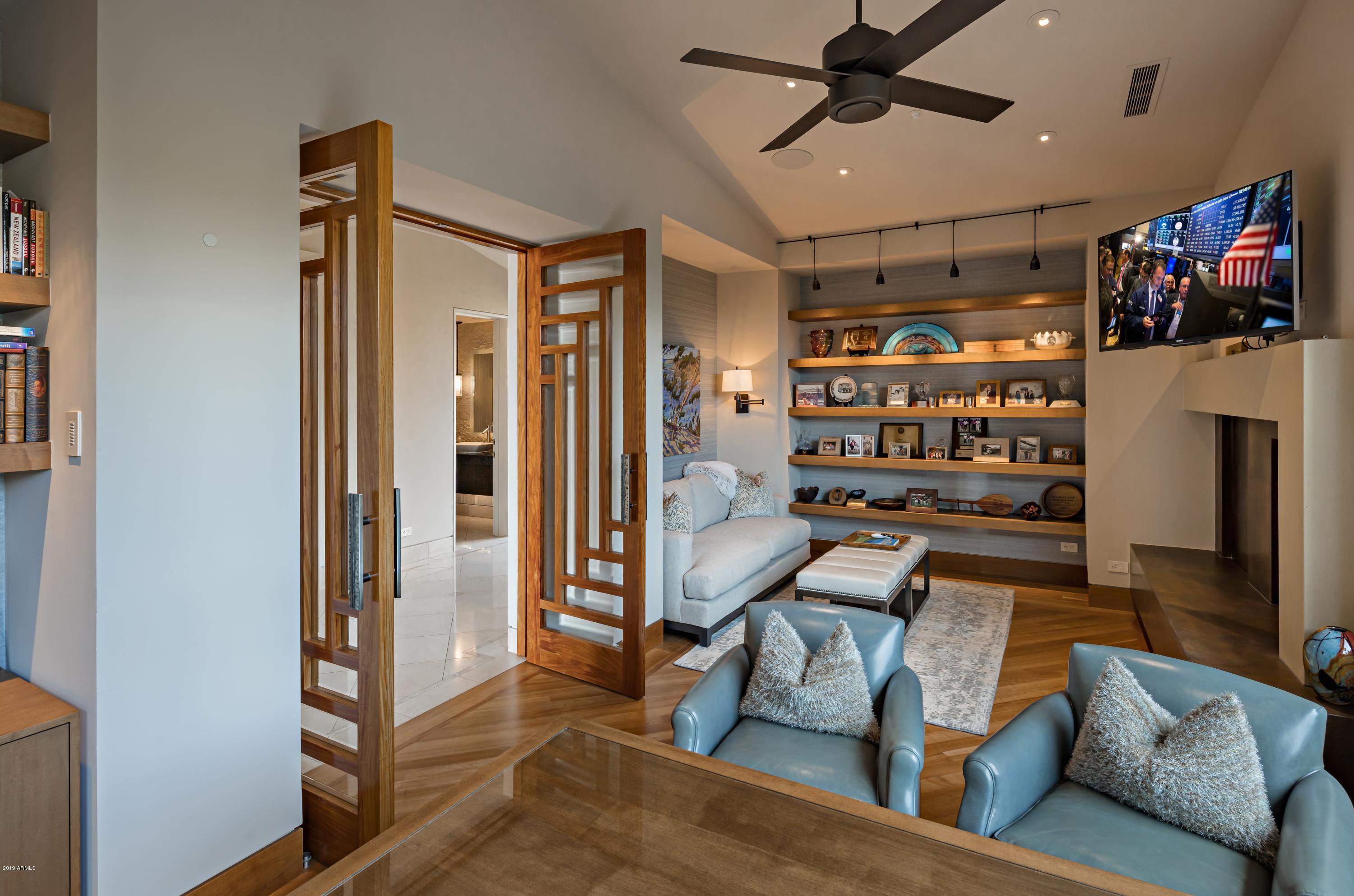 ESTANCIA - Residential