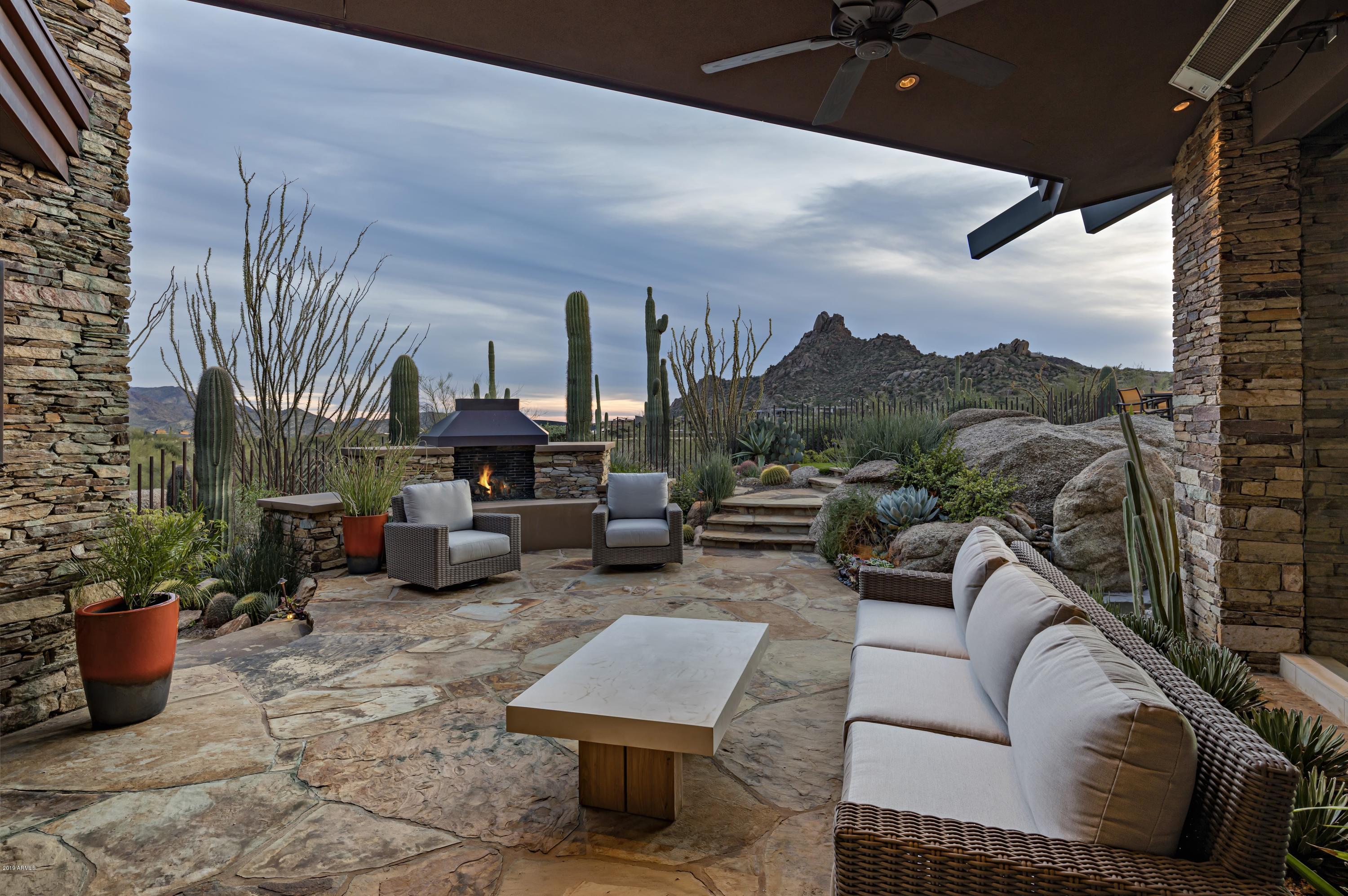 ESTANCIA - Residential