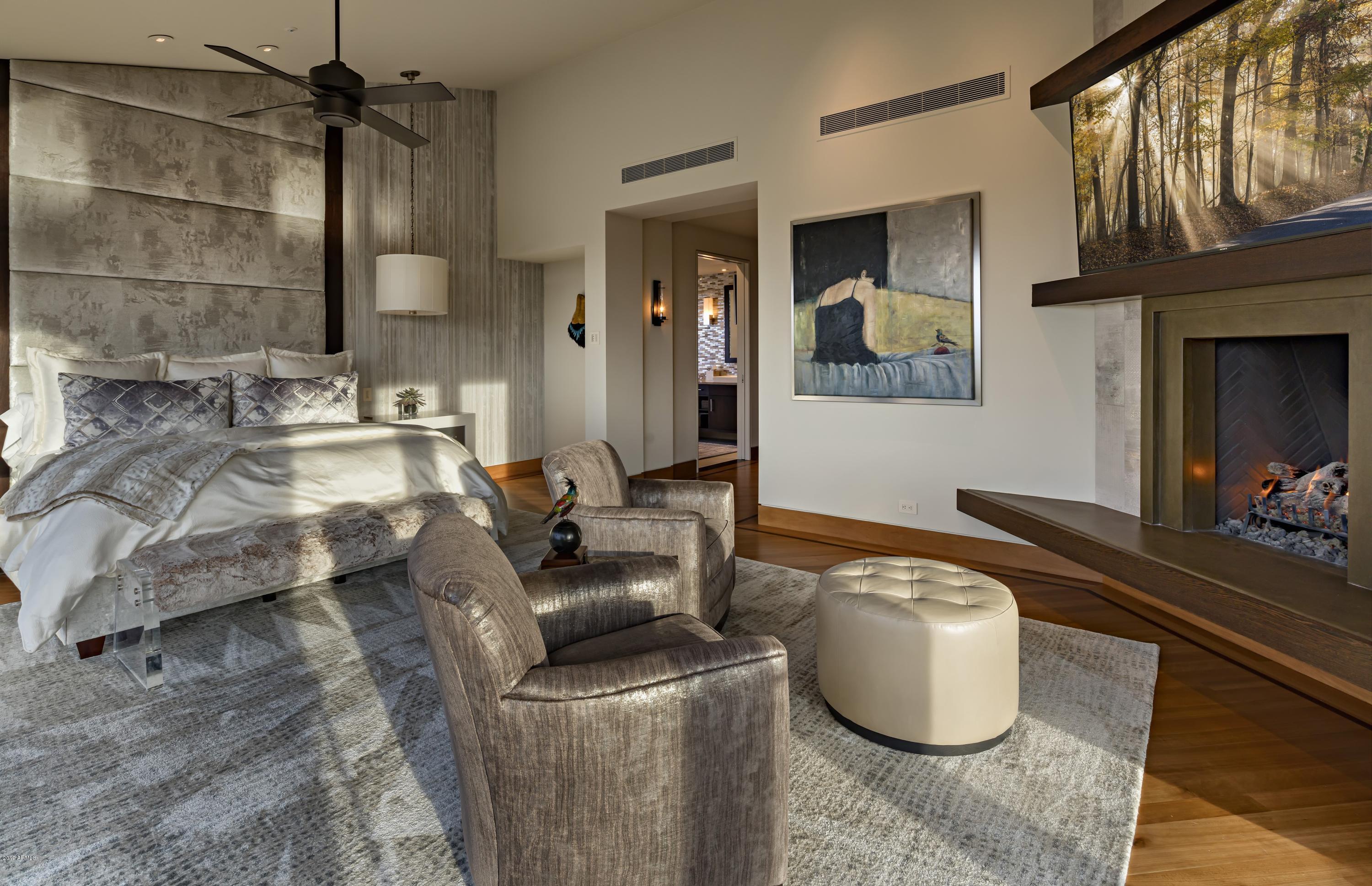 ESTANCIA - Residential