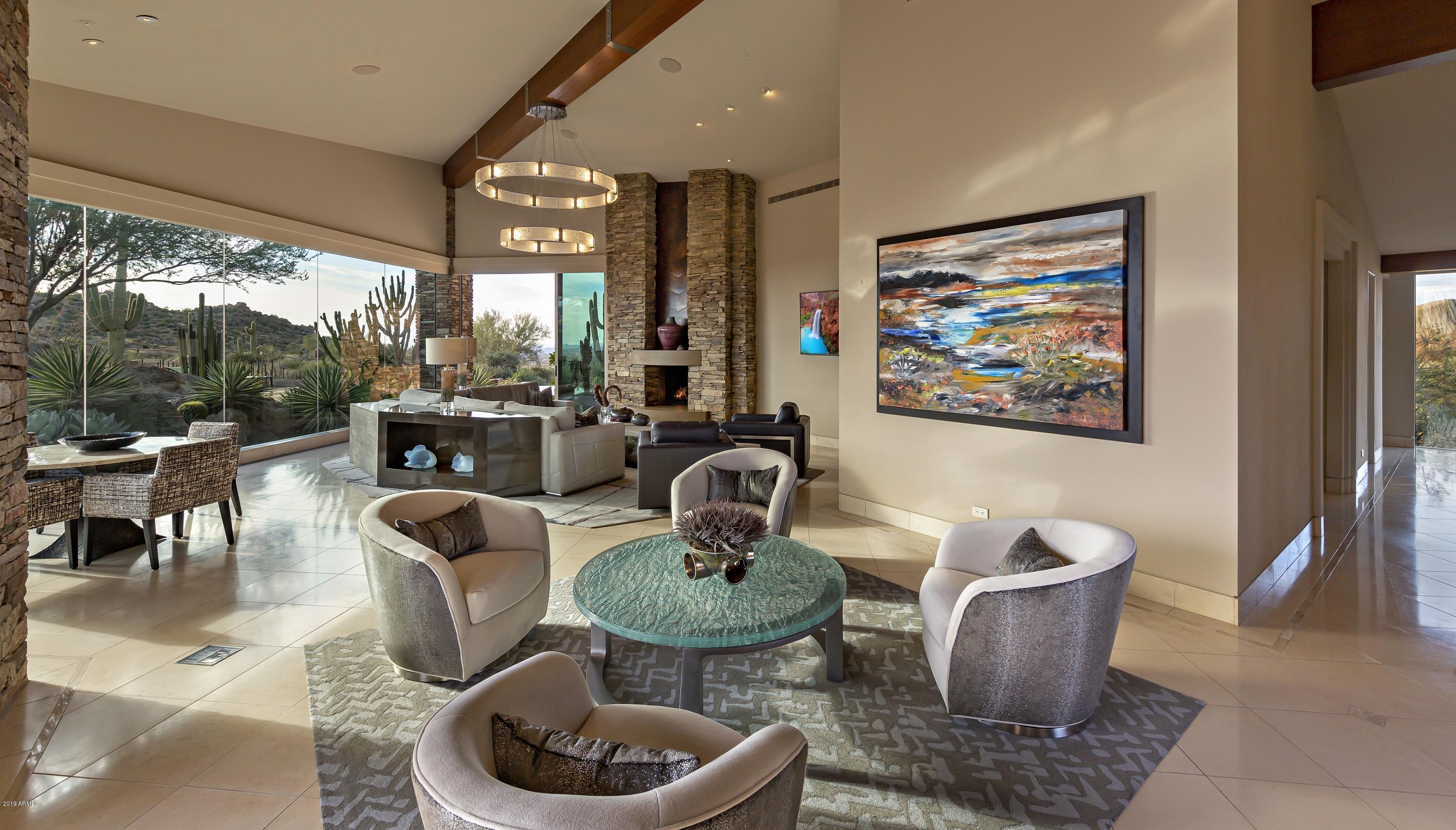 ESTANCIA - Residential