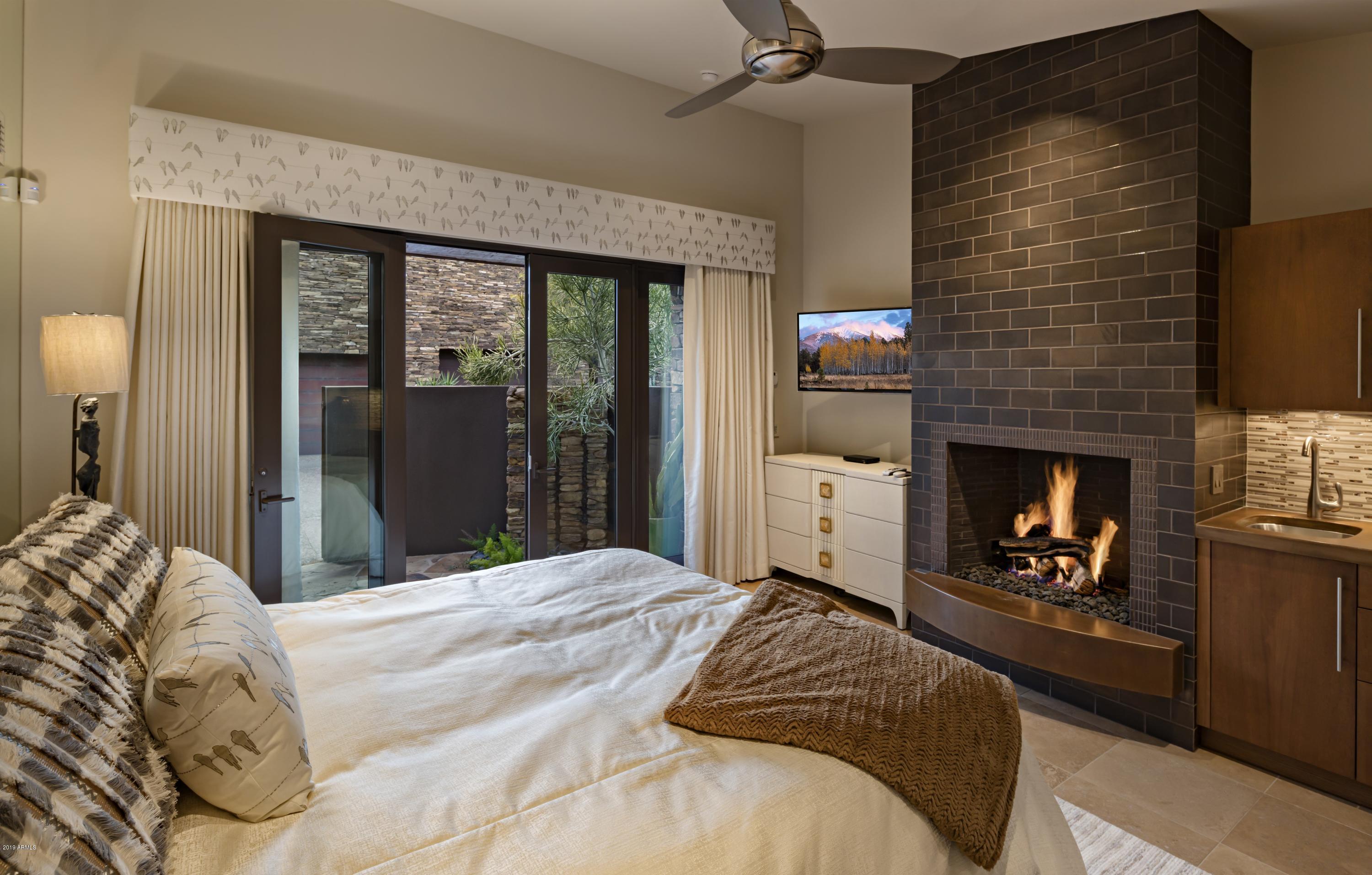 ESTANCIA - Residential