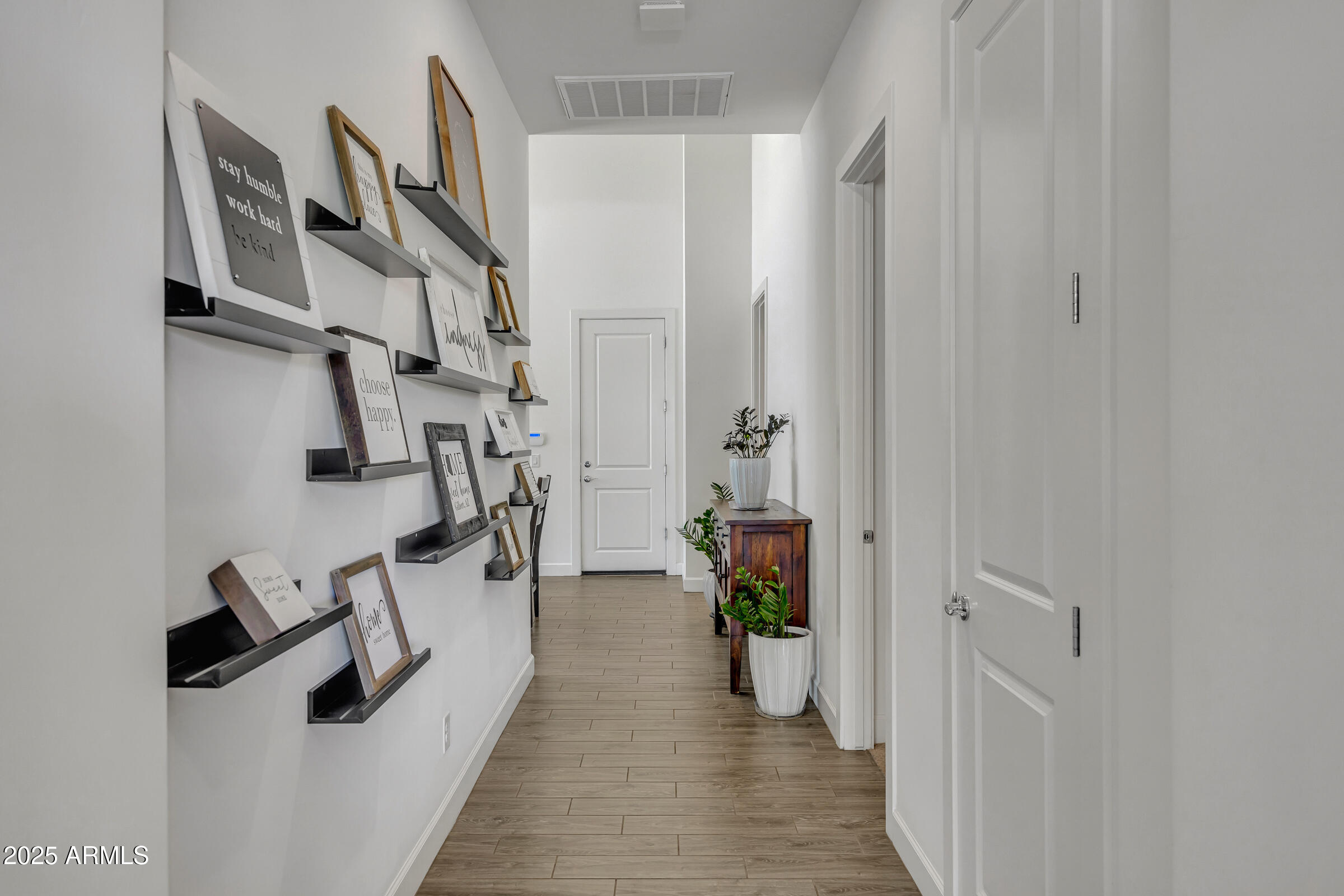 WHITEWING AT GERMANN ESTATES - Residential