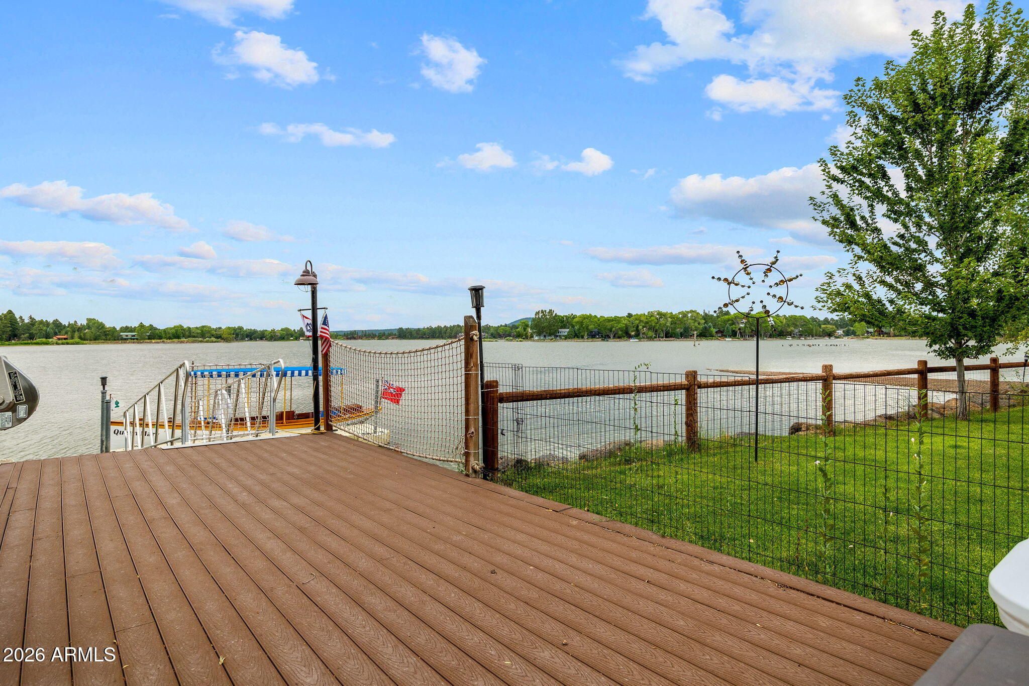 LAKESIDE UNSUBDIVIDED - Residential