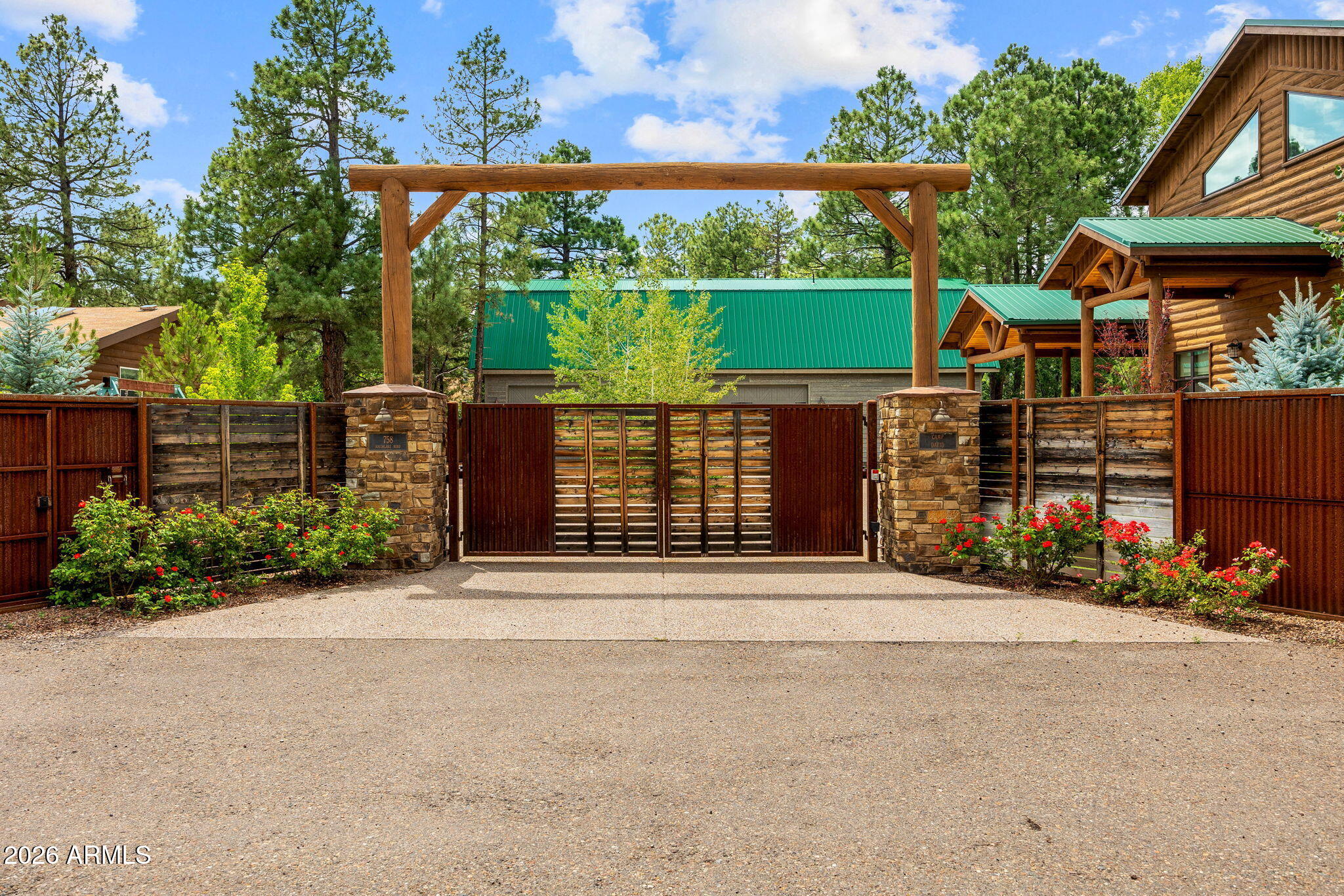 LAKESIDE UNSUBDIVIDED - Residential