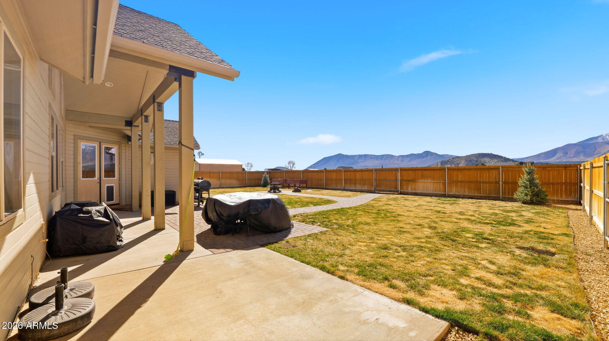 SLAYTON RANCH EST UNIT 01 LOT:34 SIXTEENTH: SW QUARTER: NE SECTION: 24 TOWNSHIP: 22N RANGE: 08E - Residential