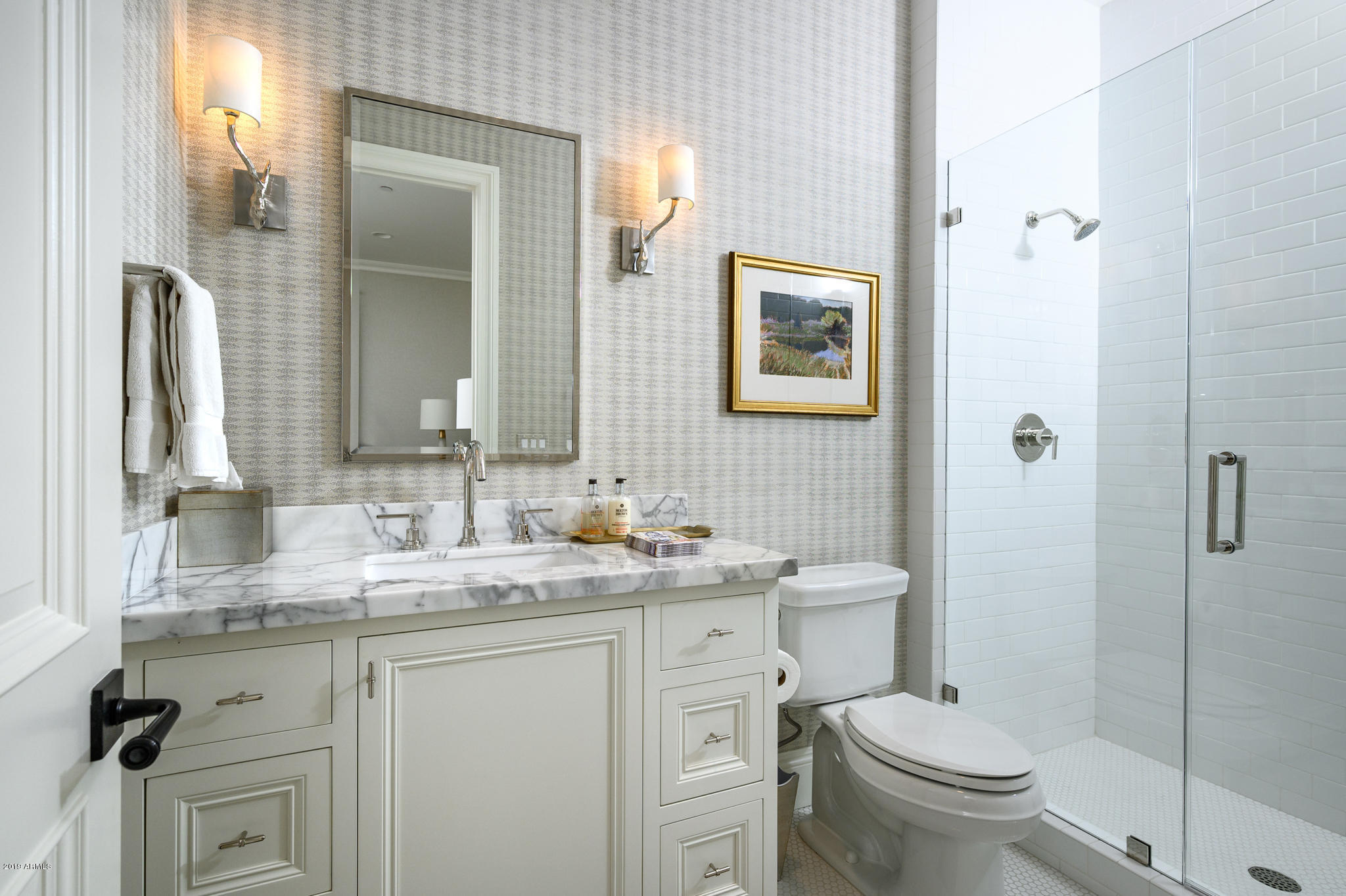 ROYAL PALM CIRCLE - Residential