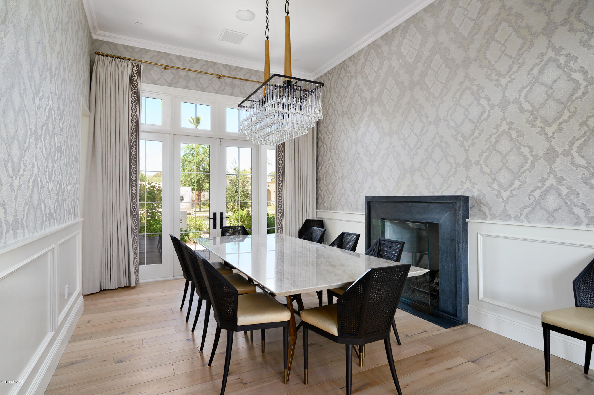 ROYAL PALM CIRCLE - Residential