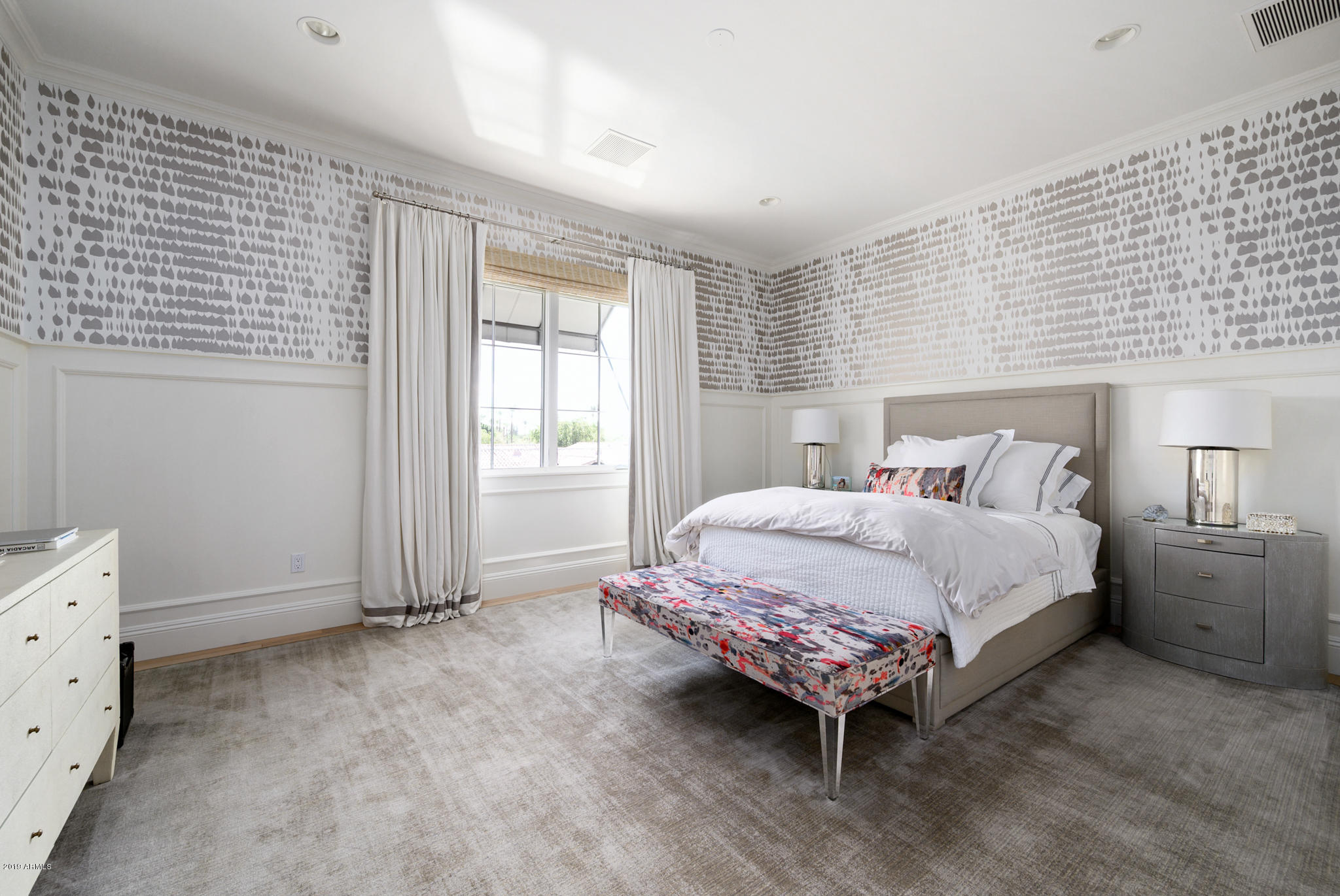 ROYAL PALM CIRCLE - Residential