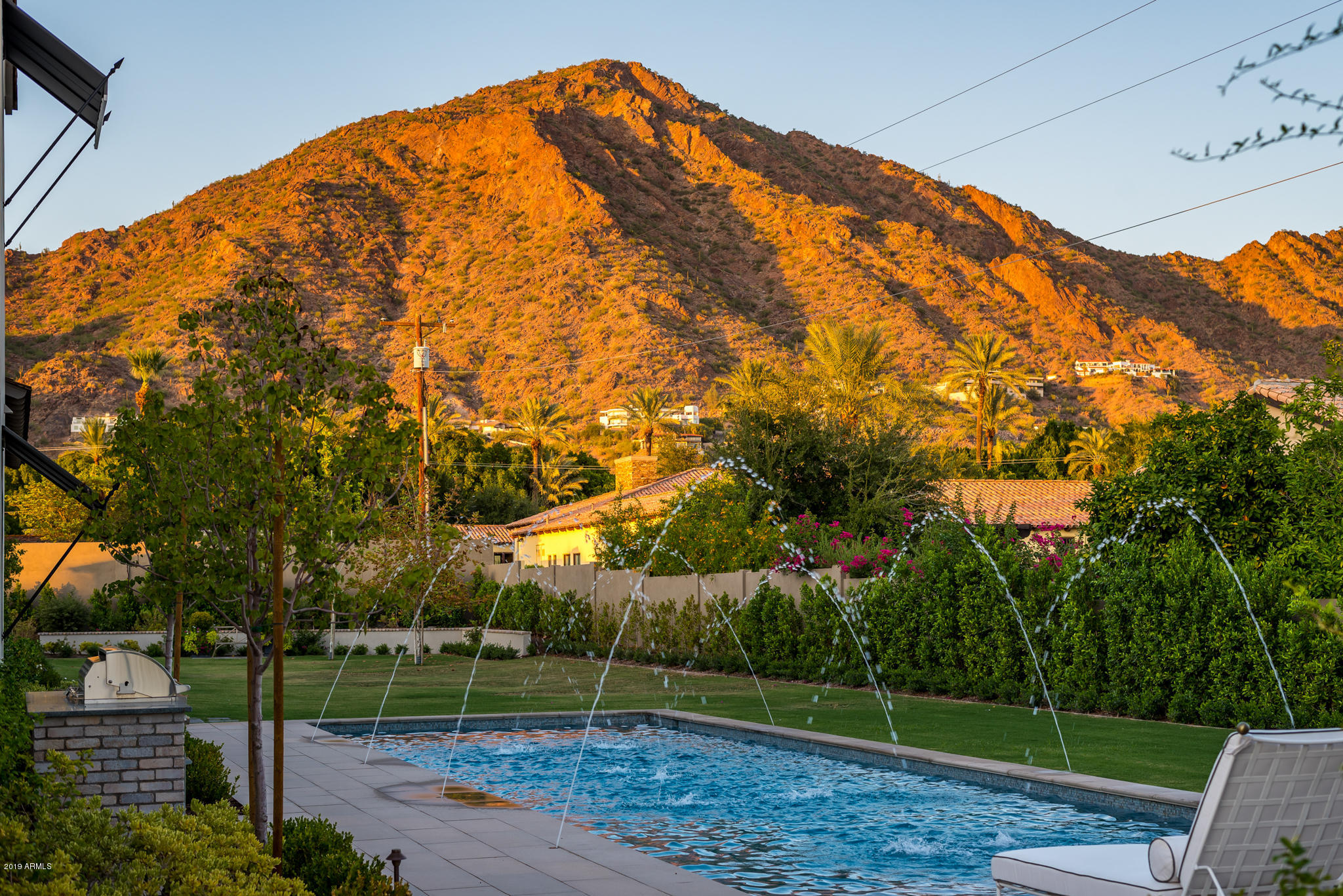 ROYAL PALM CIRCLE - Residential