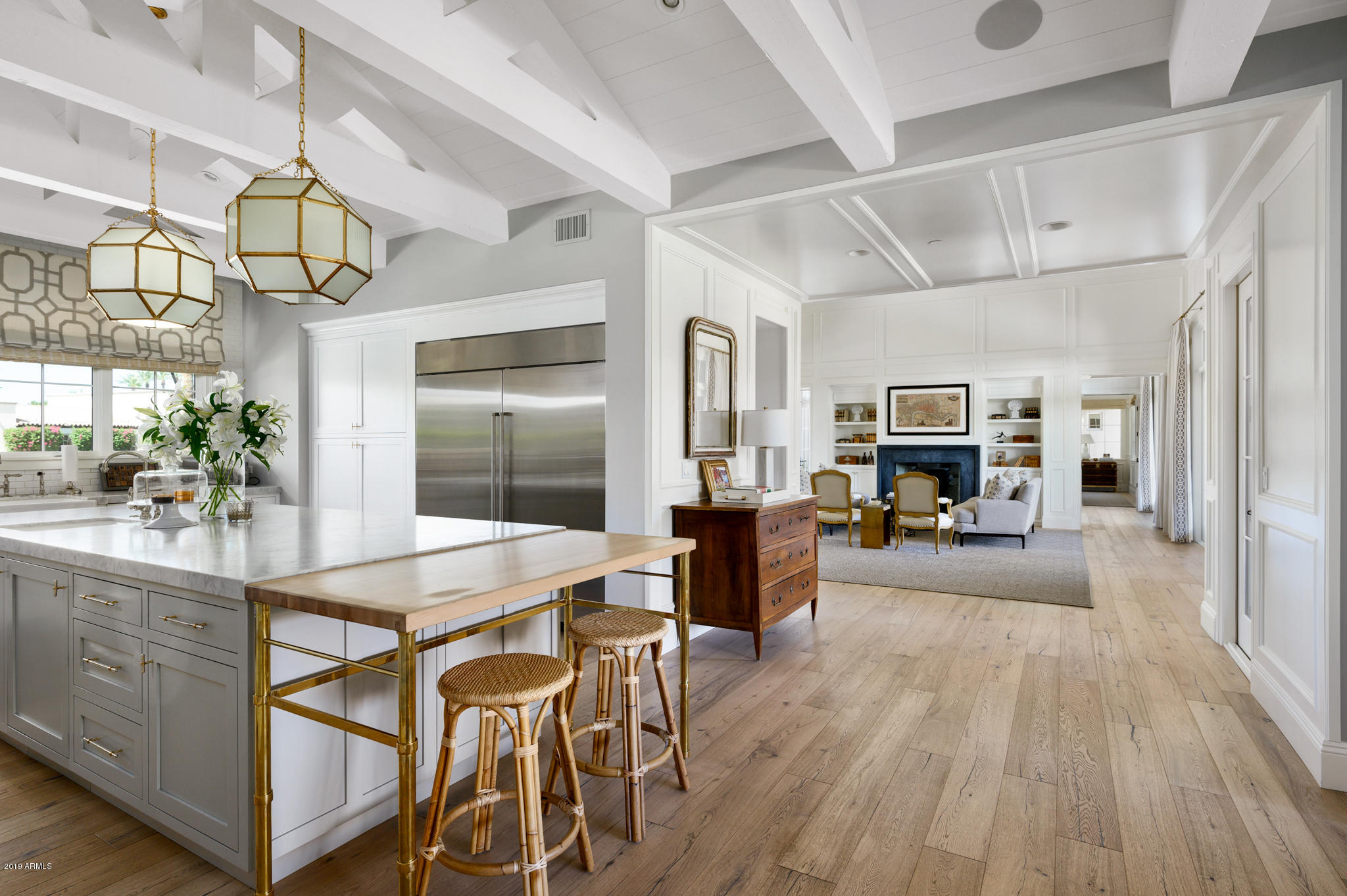 ROYAL PALM CIRCLE - Residential