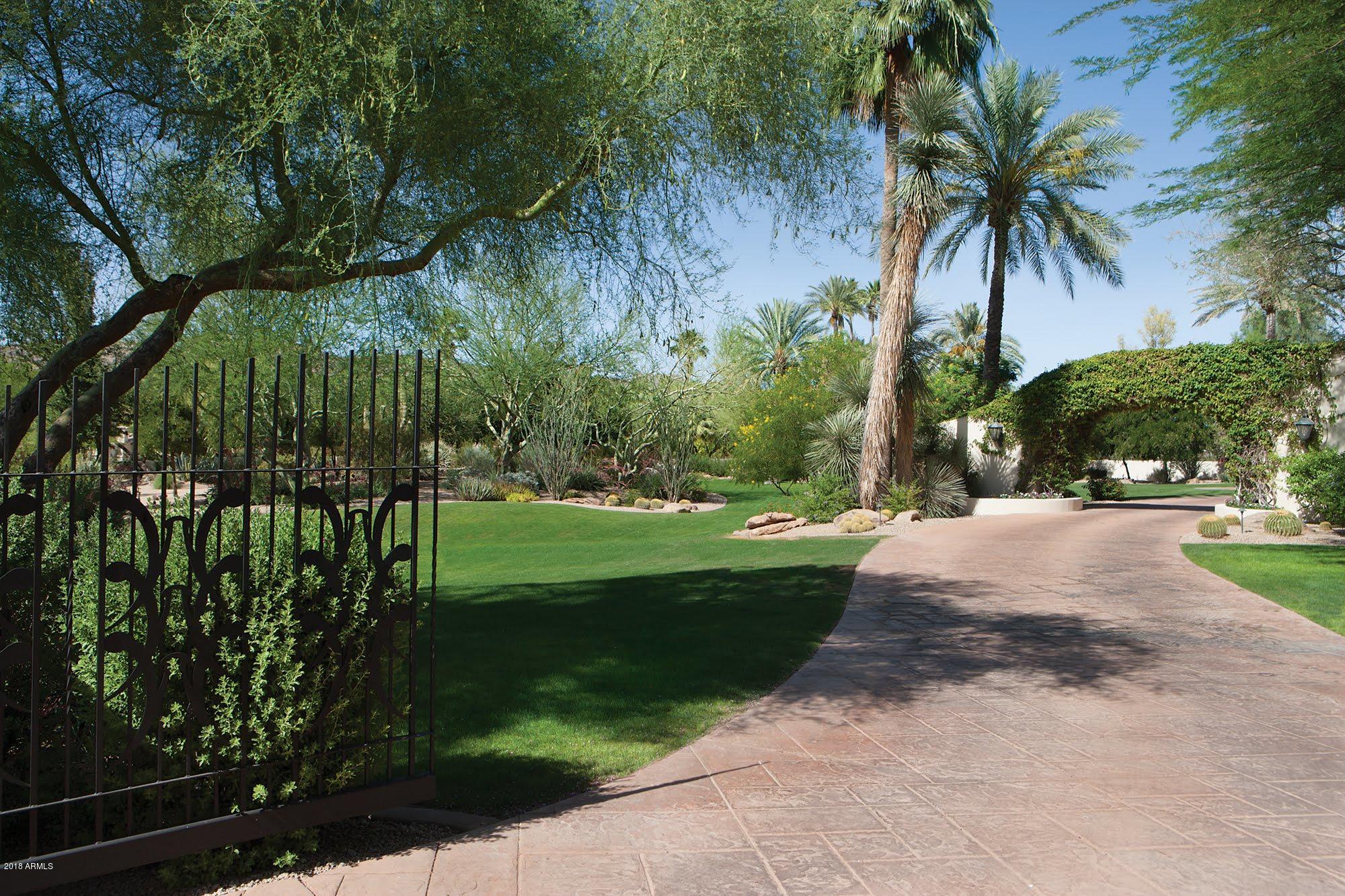 TILYOU RANCHITO LOT 1-6 - Residential