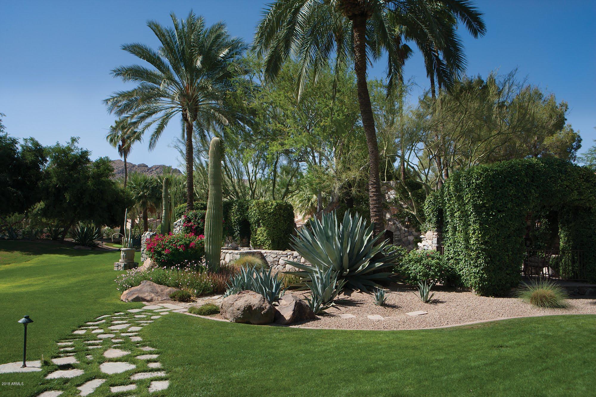 TILYOU RANCHITO LOT 1-6 - Residential